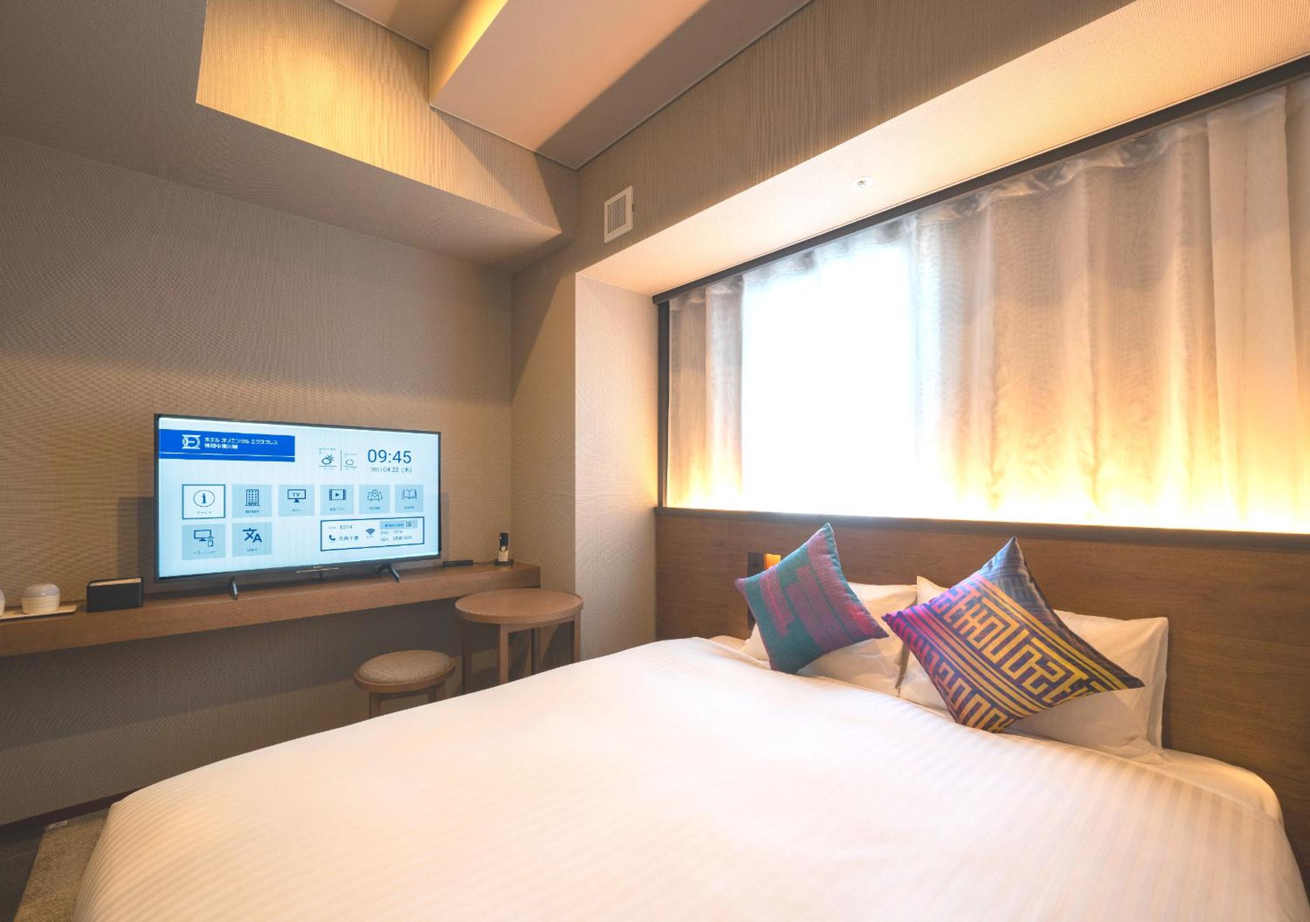 Standard Double Room - Non-Smoking (Shower booth only) - Photo 1