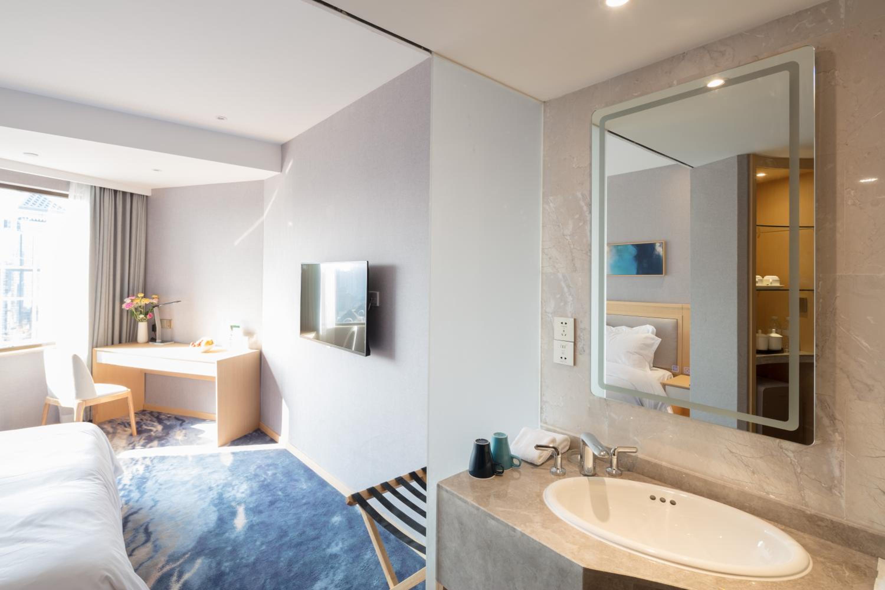 Limited Offer - Executive Double or Twin Room photo 3