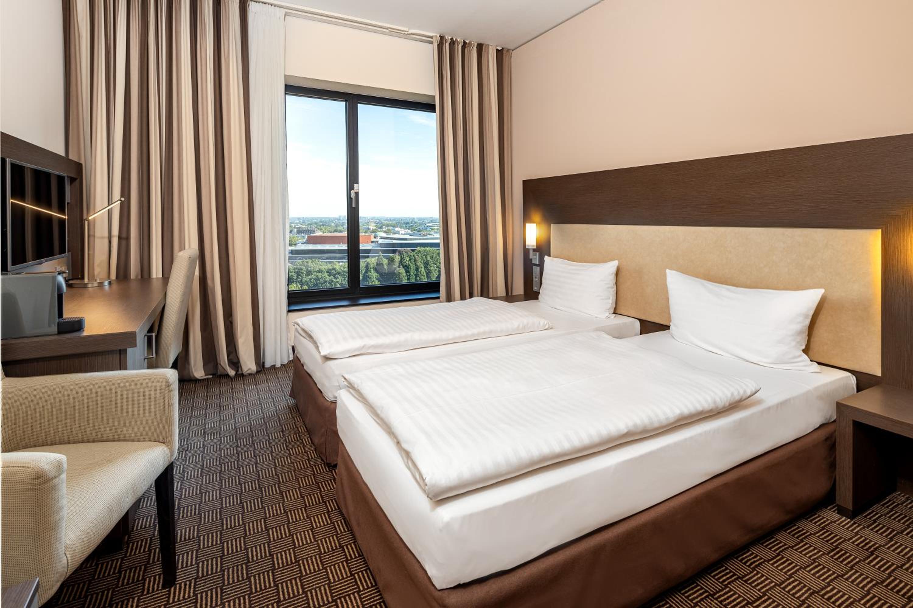 Business Plus Double and Twin Room
