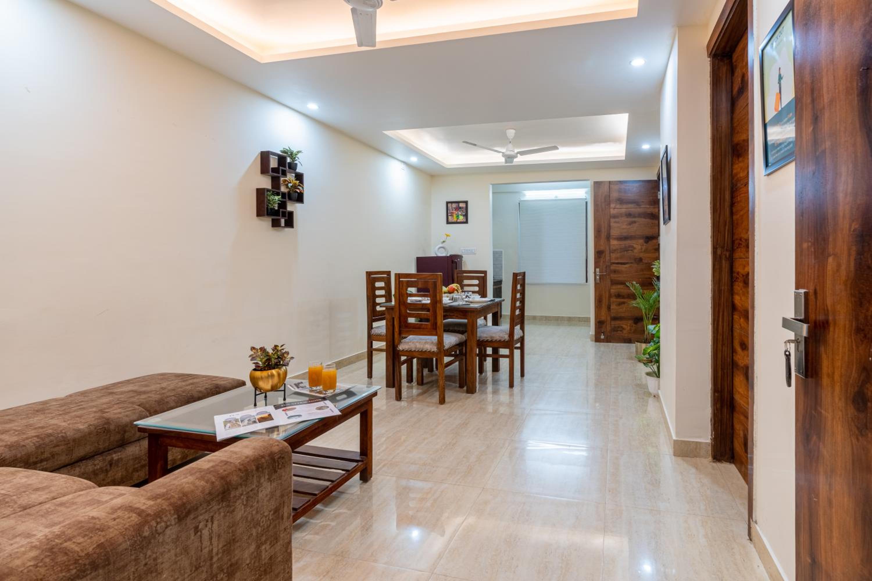 Apartment with Mountain View - Photo 10
