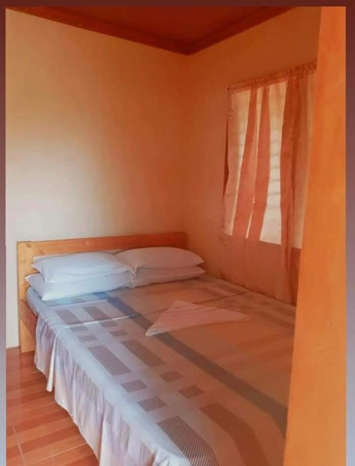 Budget Double Room - Photo 2