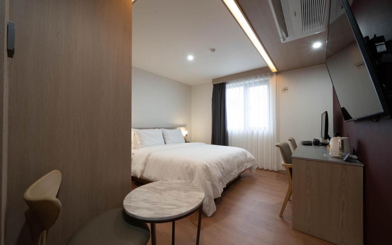 One PC Room - Photo 7