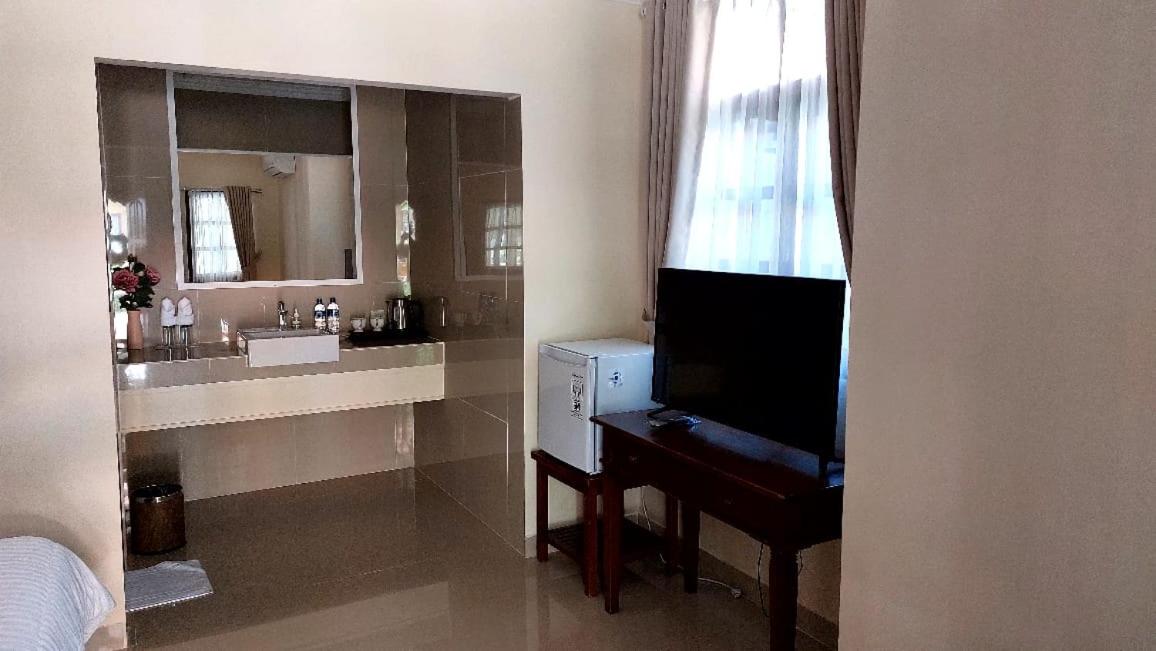 Double Room with Garden View - Photo 1