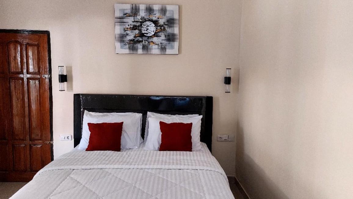 Double Room with Garden View - Photo 4
