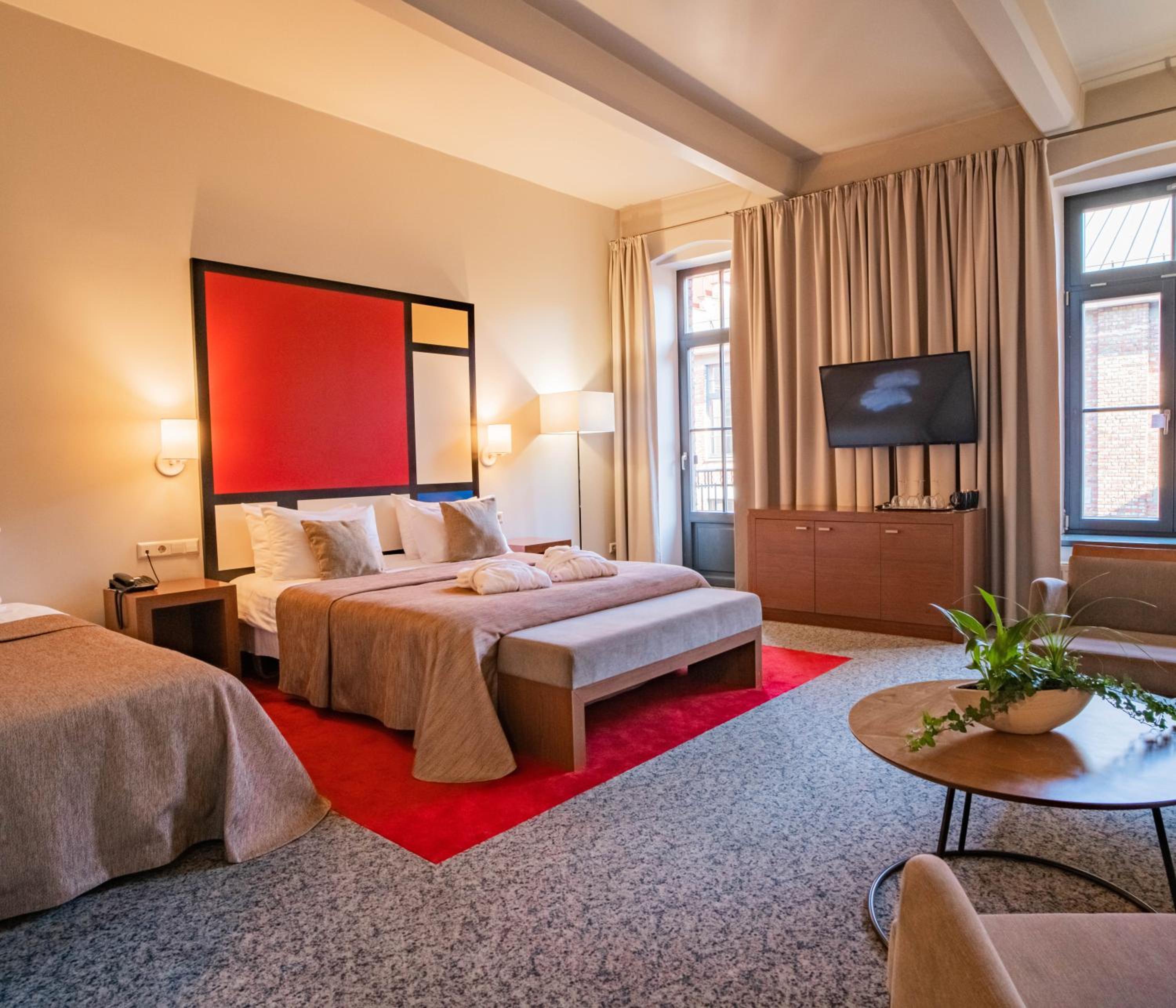 Junior Suite - Photo 1