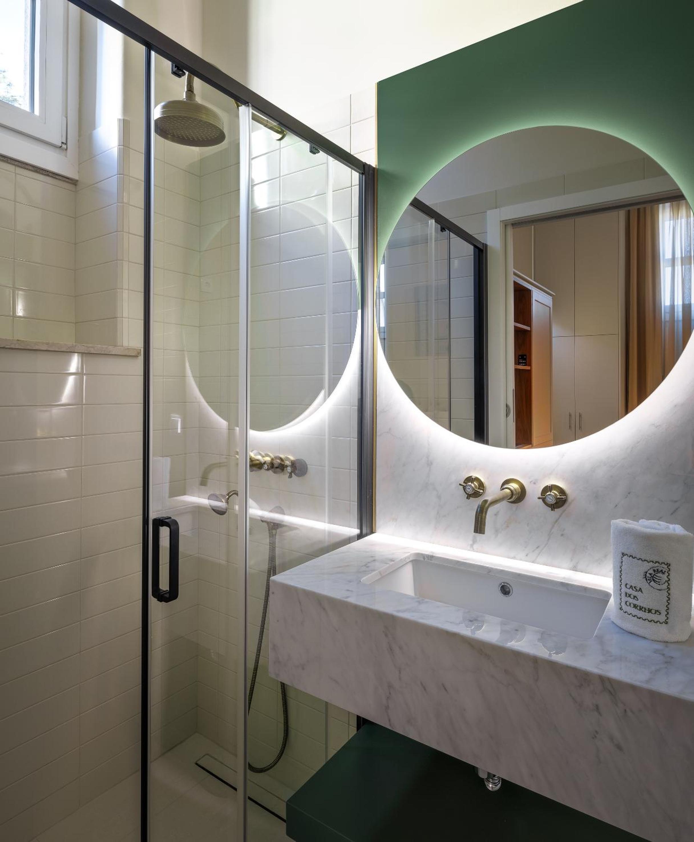 Deluxe Double or Twin Room - Photo 3