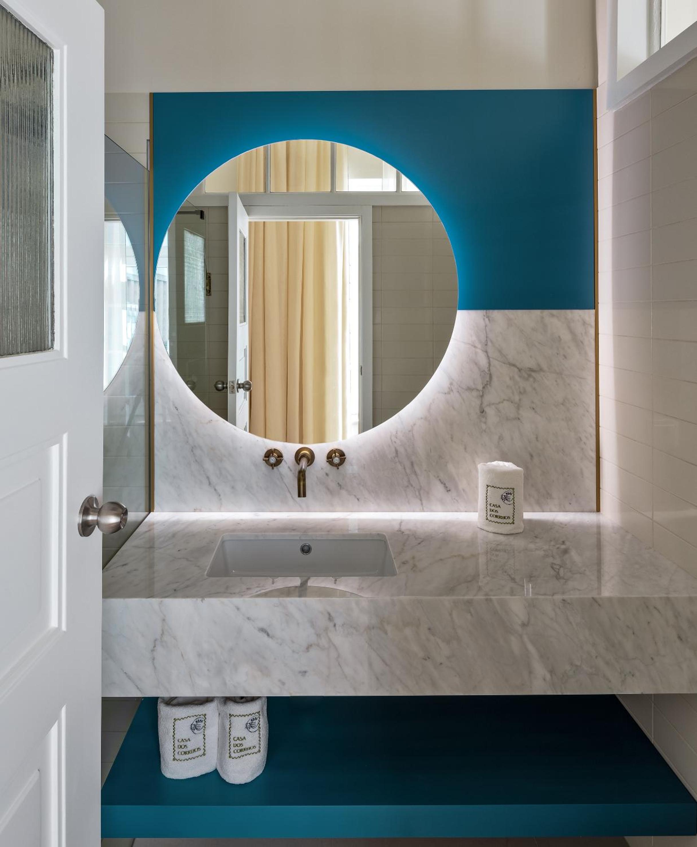 Deluxe Double or Twin Room photo 2