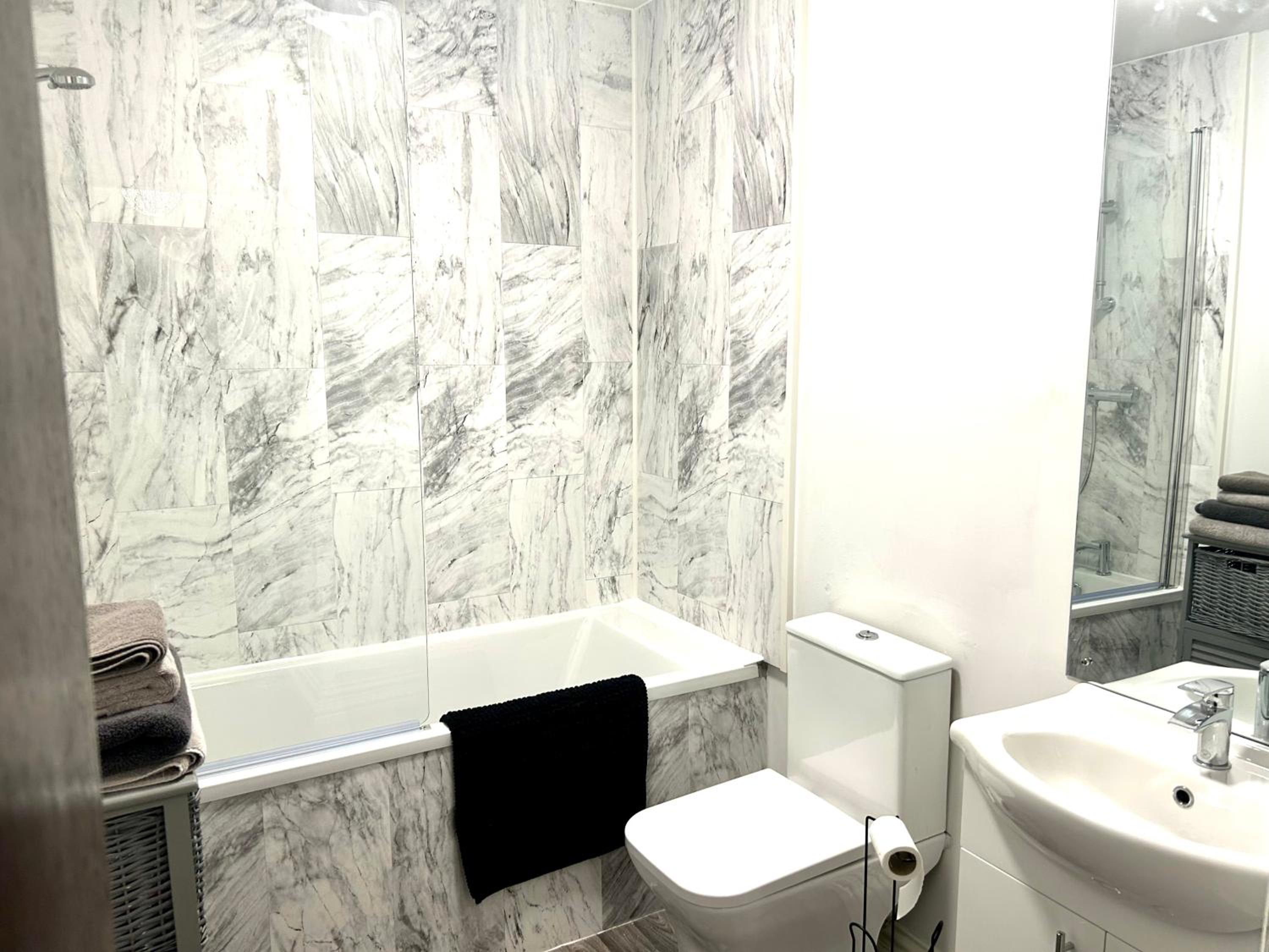 Double Room - Photo 2