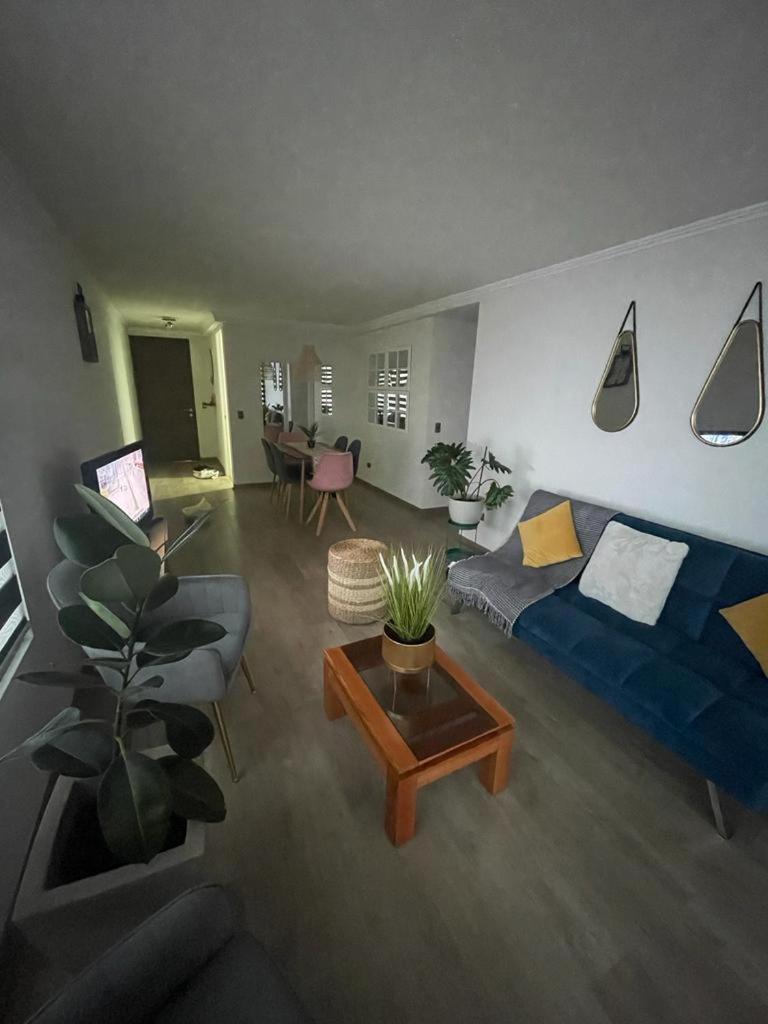 Three-Bedroom Apartment photo 2