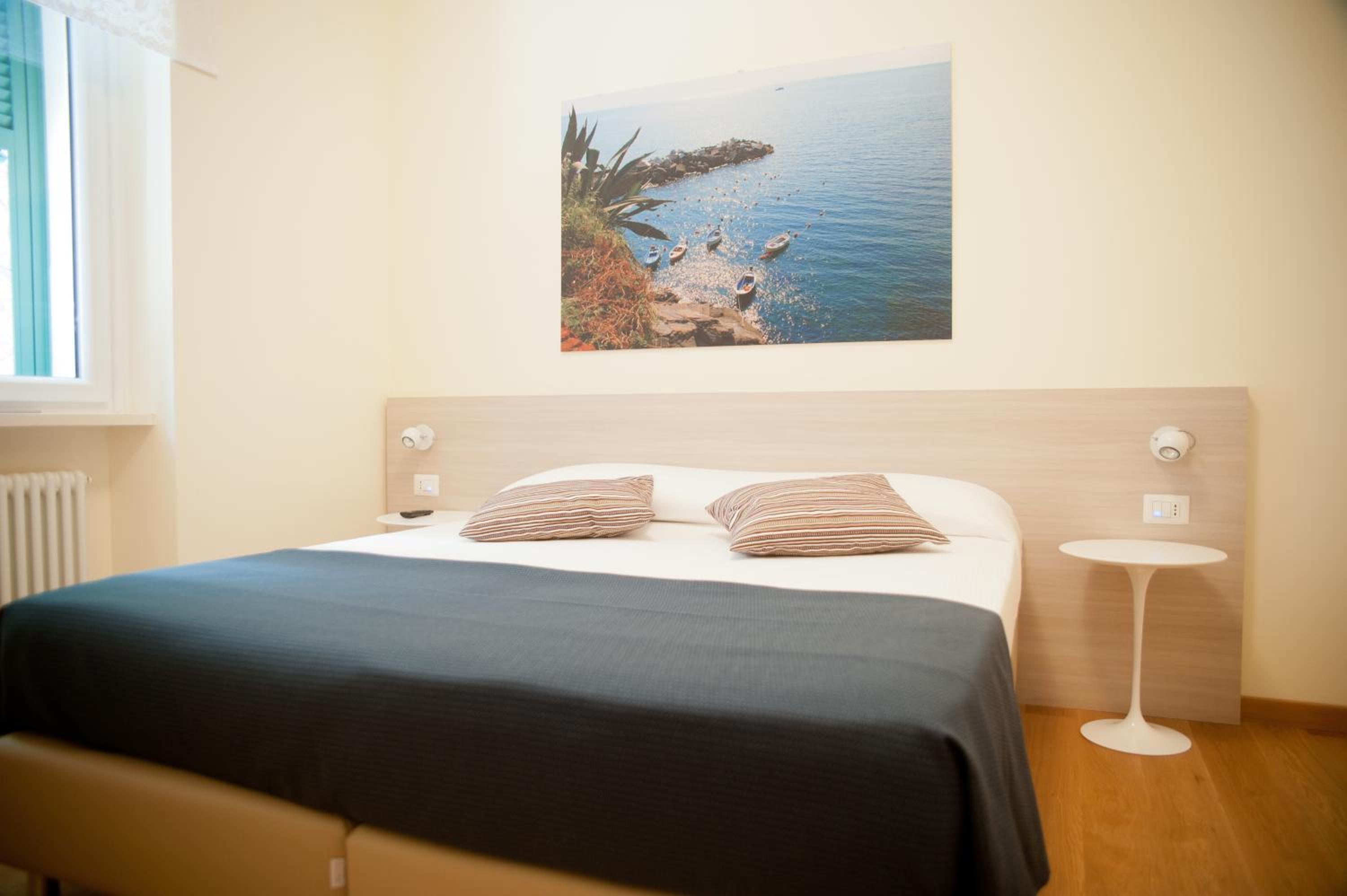 Double or Twin Room with Garden View photo 1