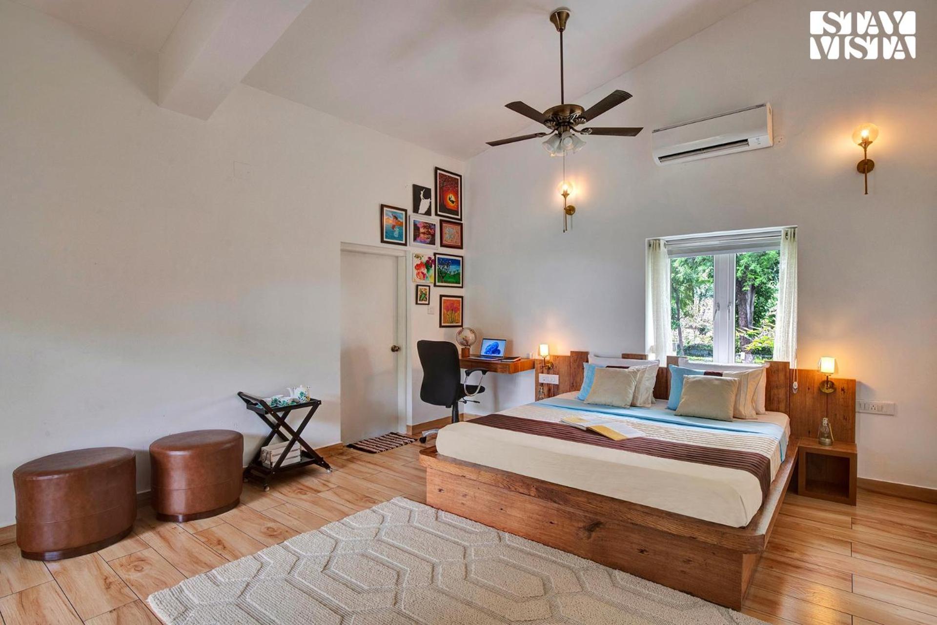Villa photo 1