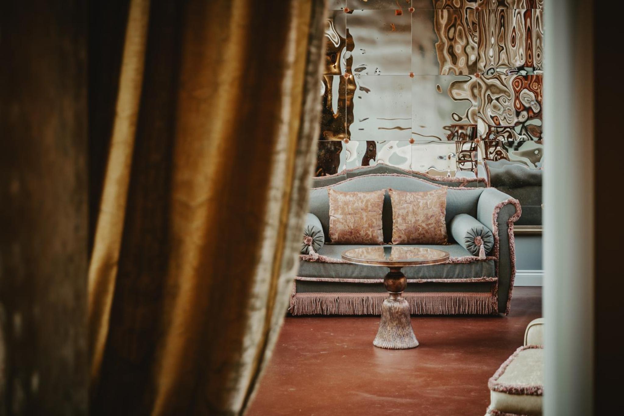 Suite with Terrace thumbnail 6