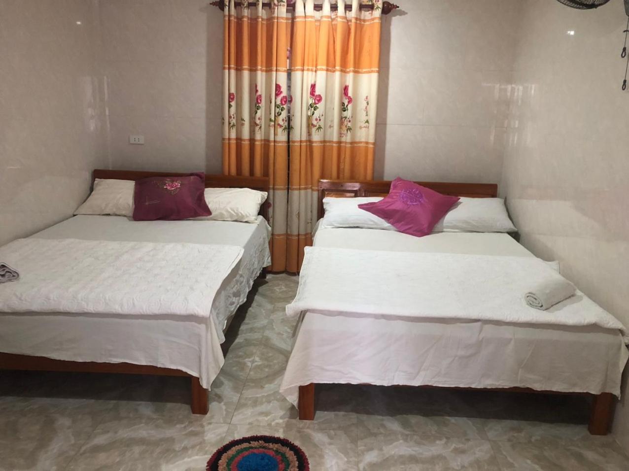 Standard Queen Room with Two Queen Beds photo 1