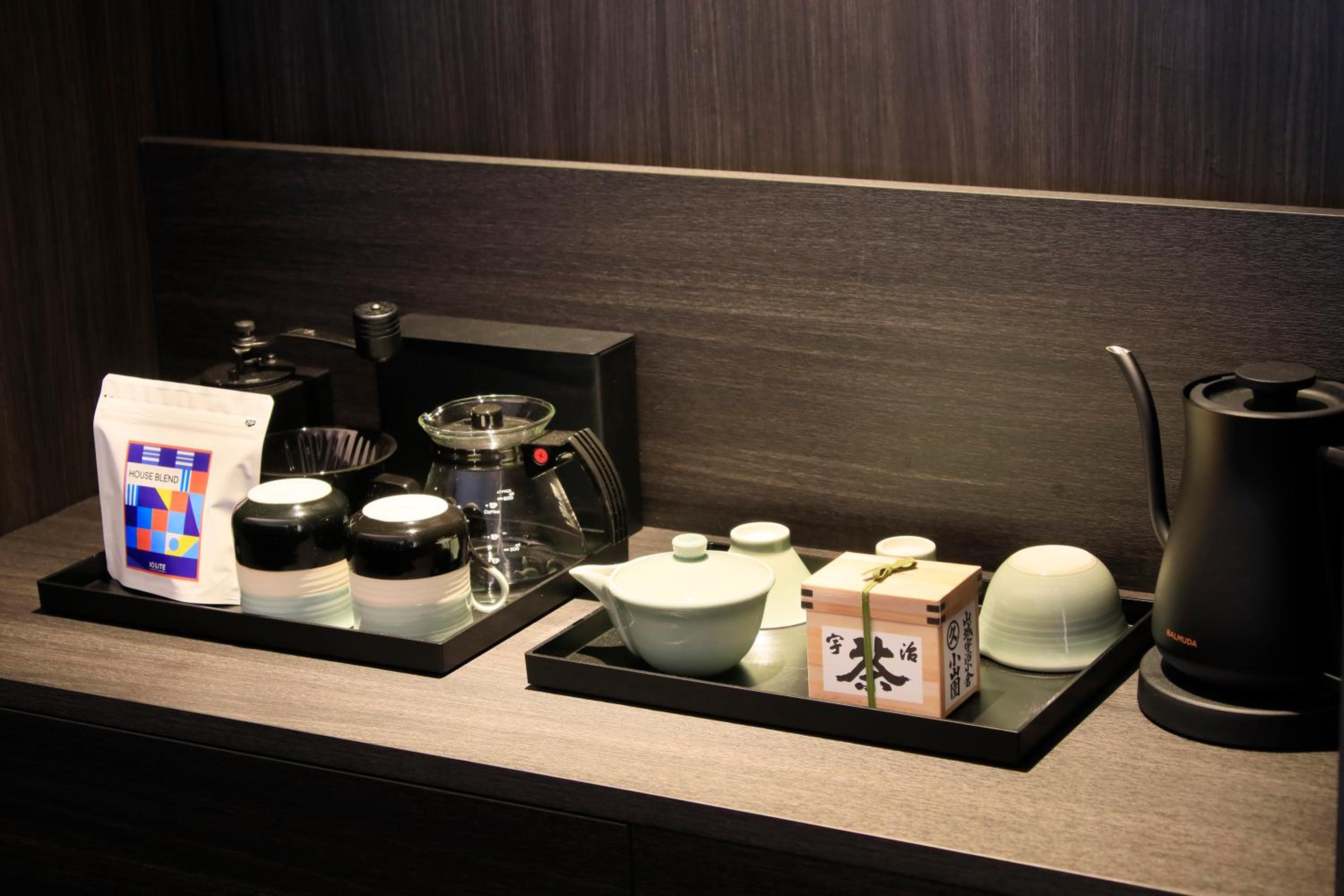 Premier Twin Room - Non-Smoking - Photo 2