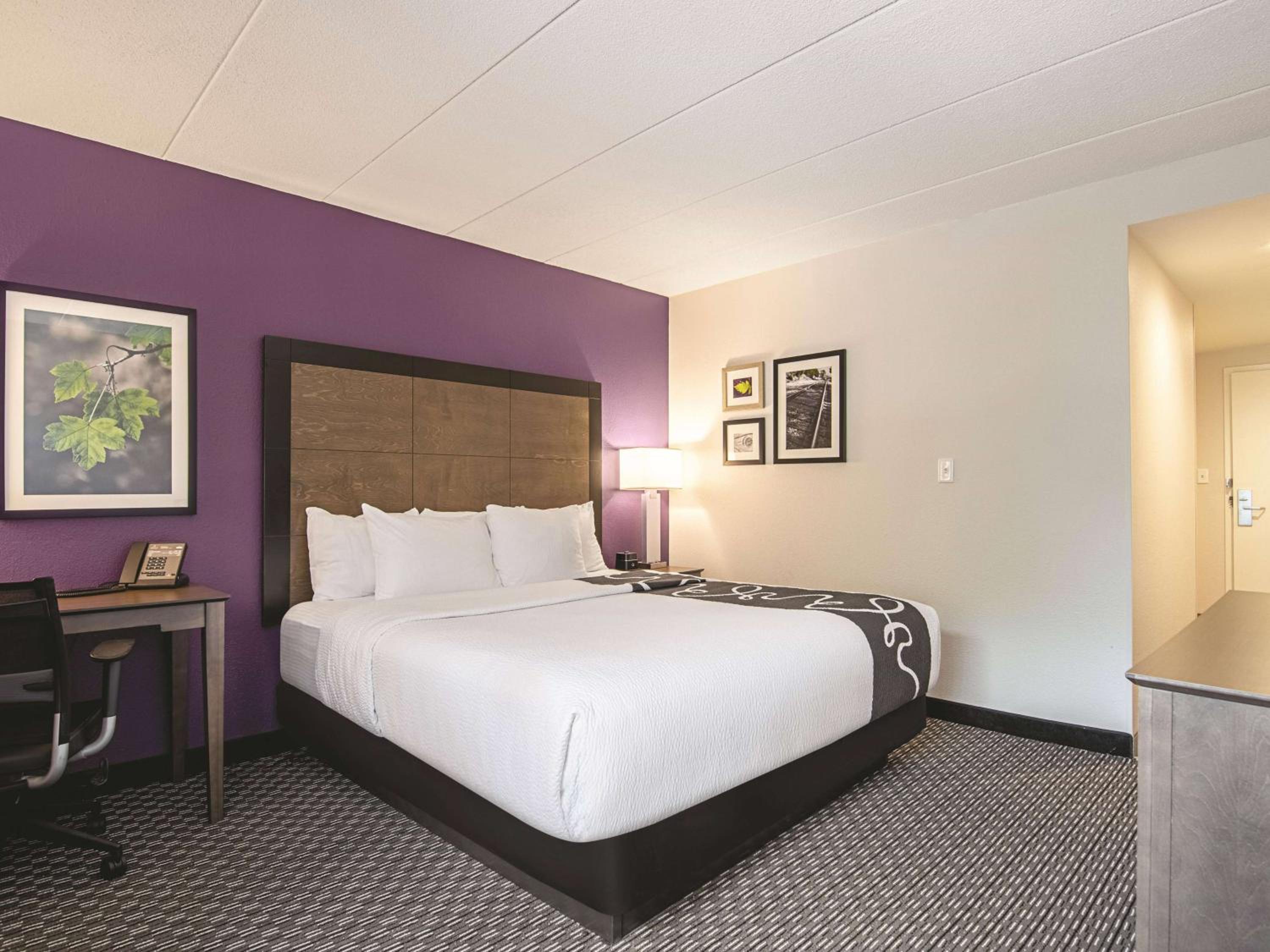 King Room - Disability Access - Photo 5