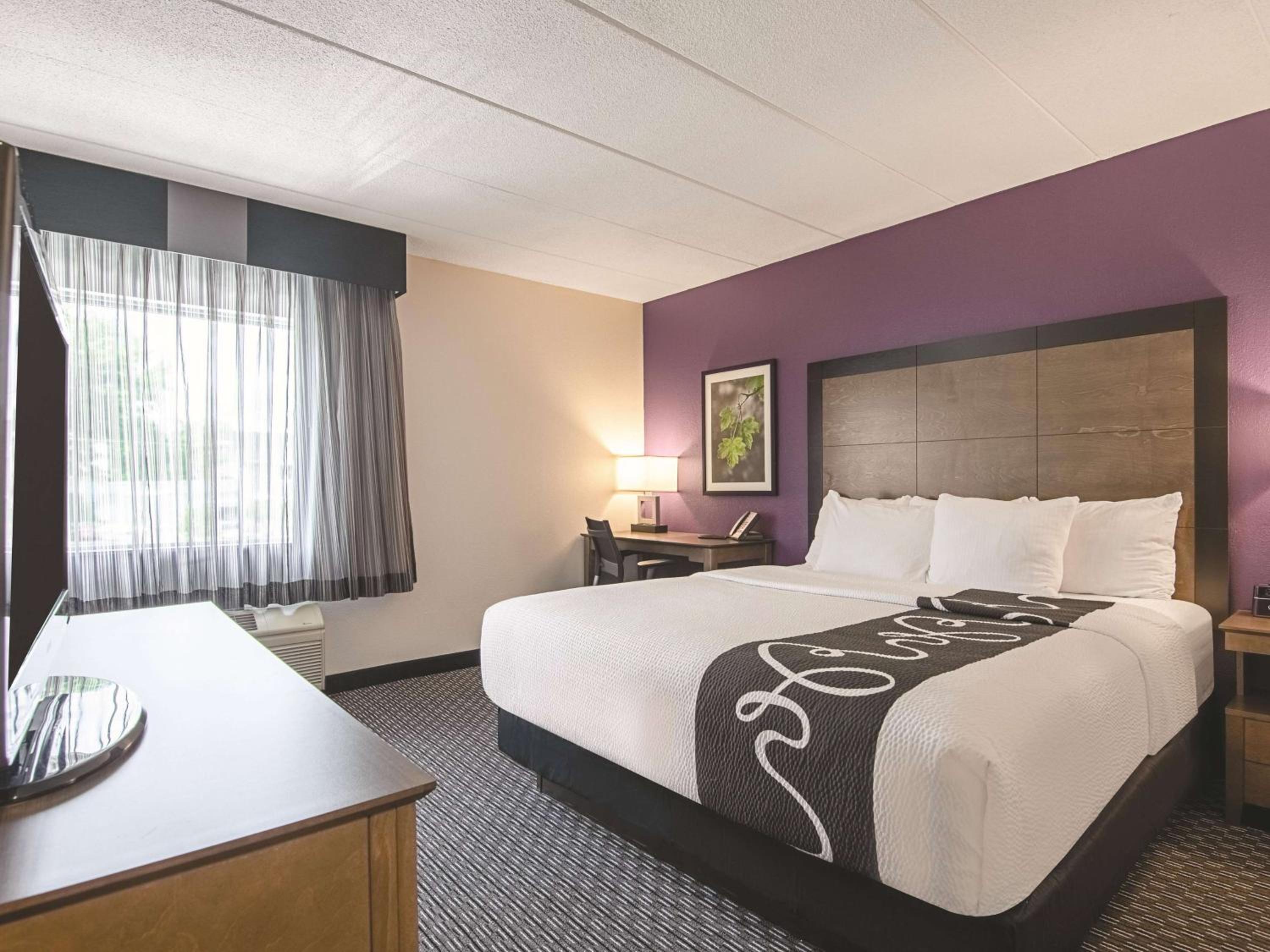 King Room - Disability Access - Photo 1