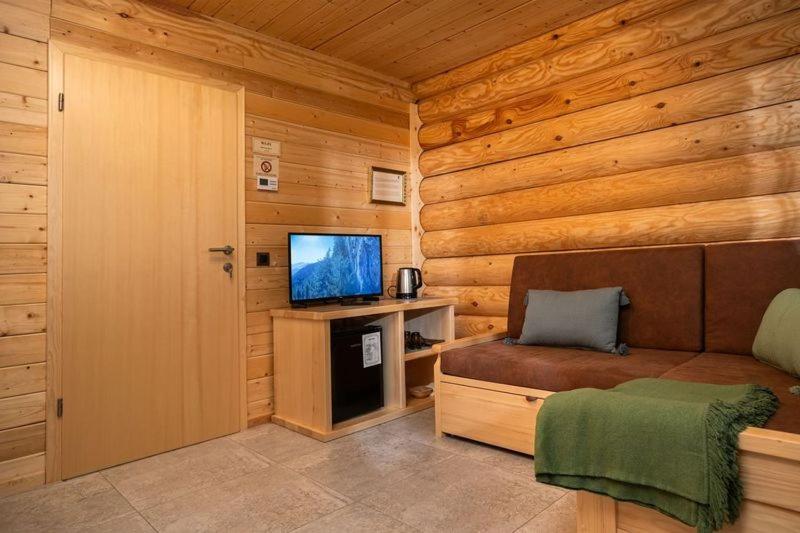 Quadruple Room - Photo 7