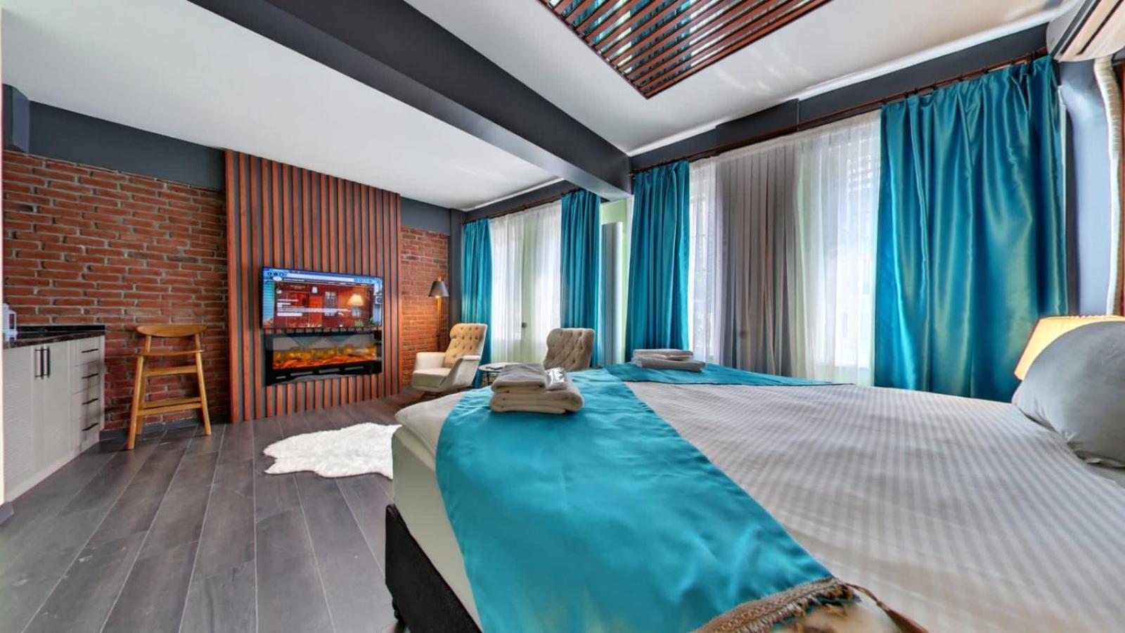 King Room