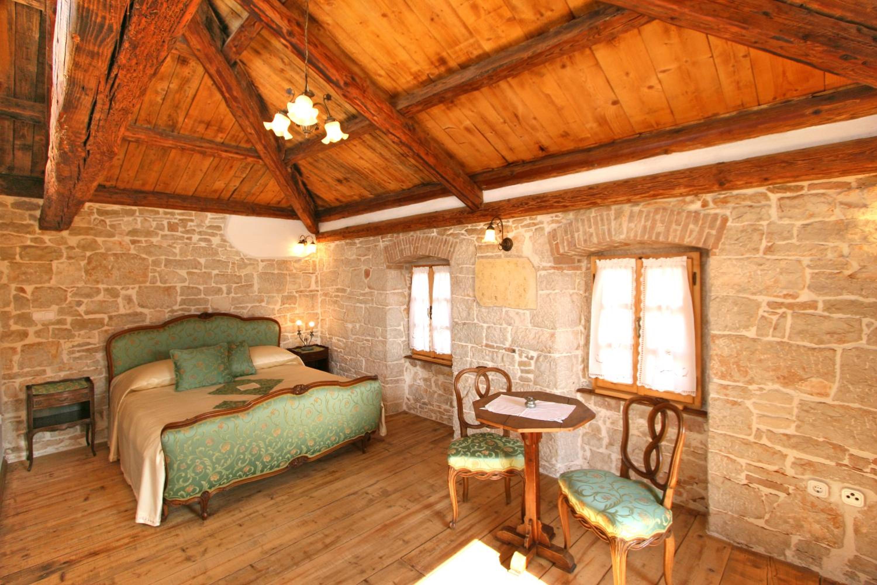 Suite photo 1
