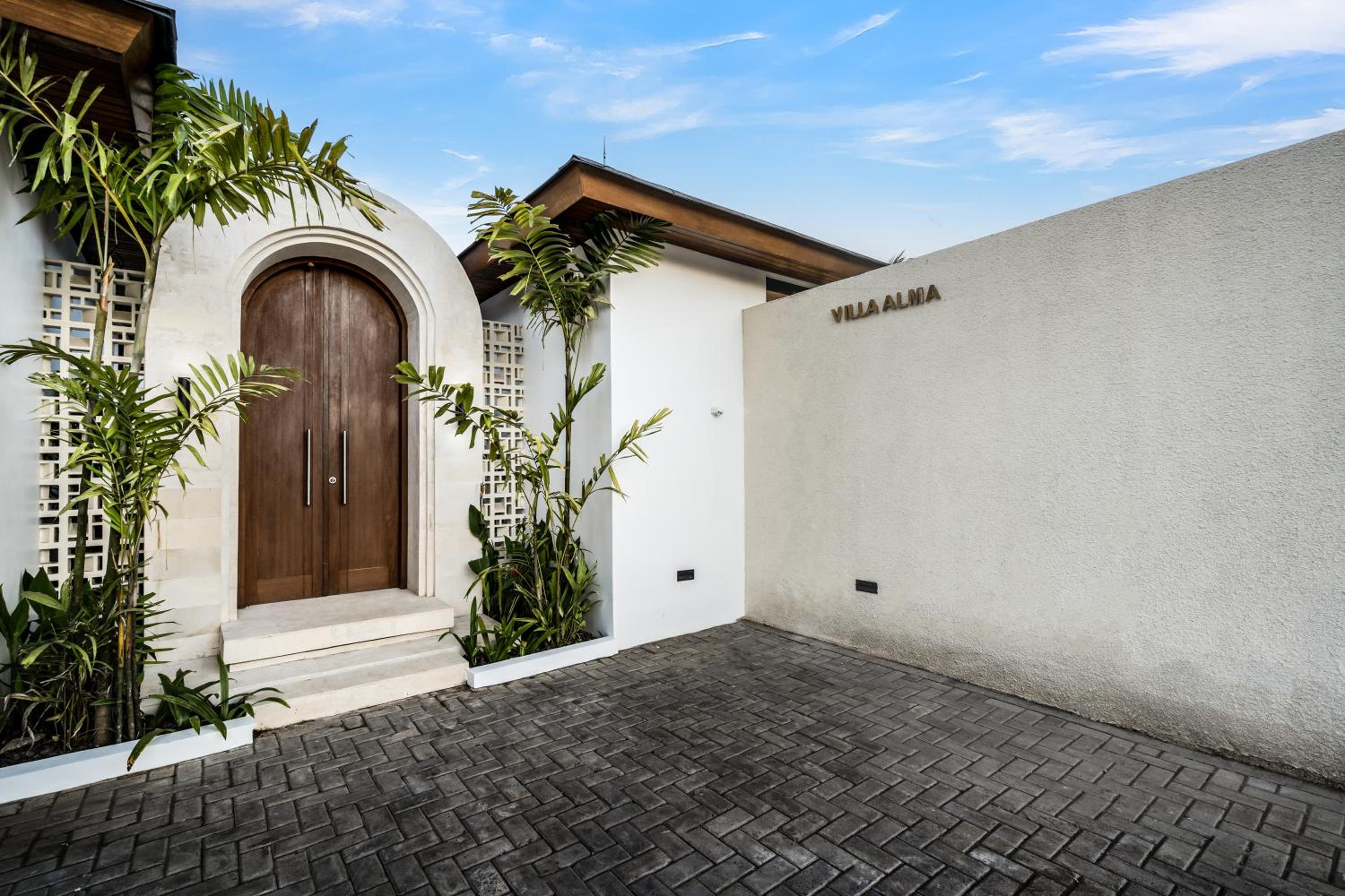 Two-Bedroom Villa - Photo 27