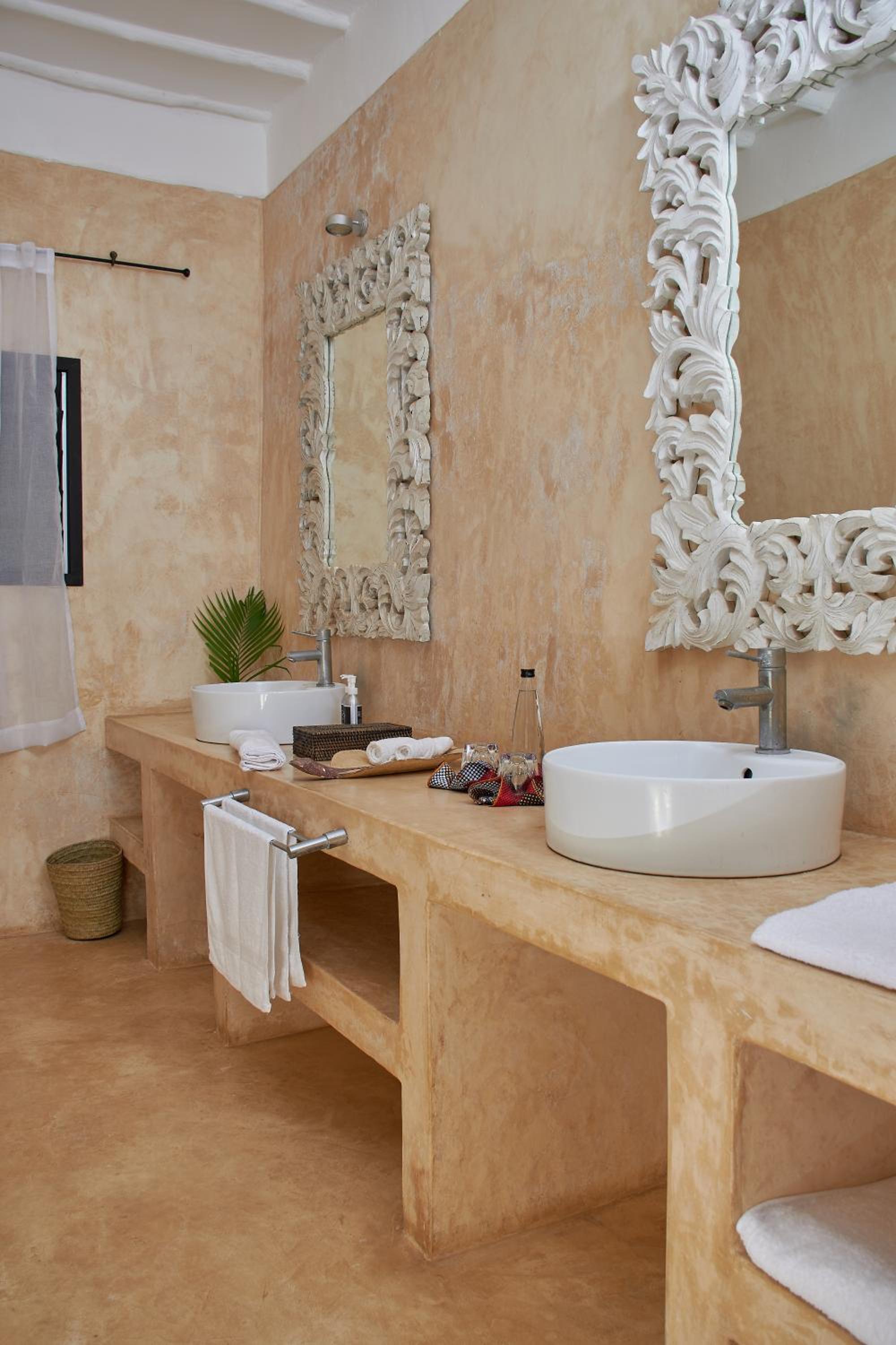 Deluxe Junior Suite - Photo 6