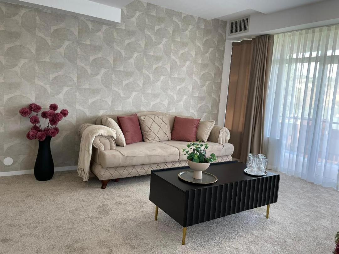 Apartment photo 3