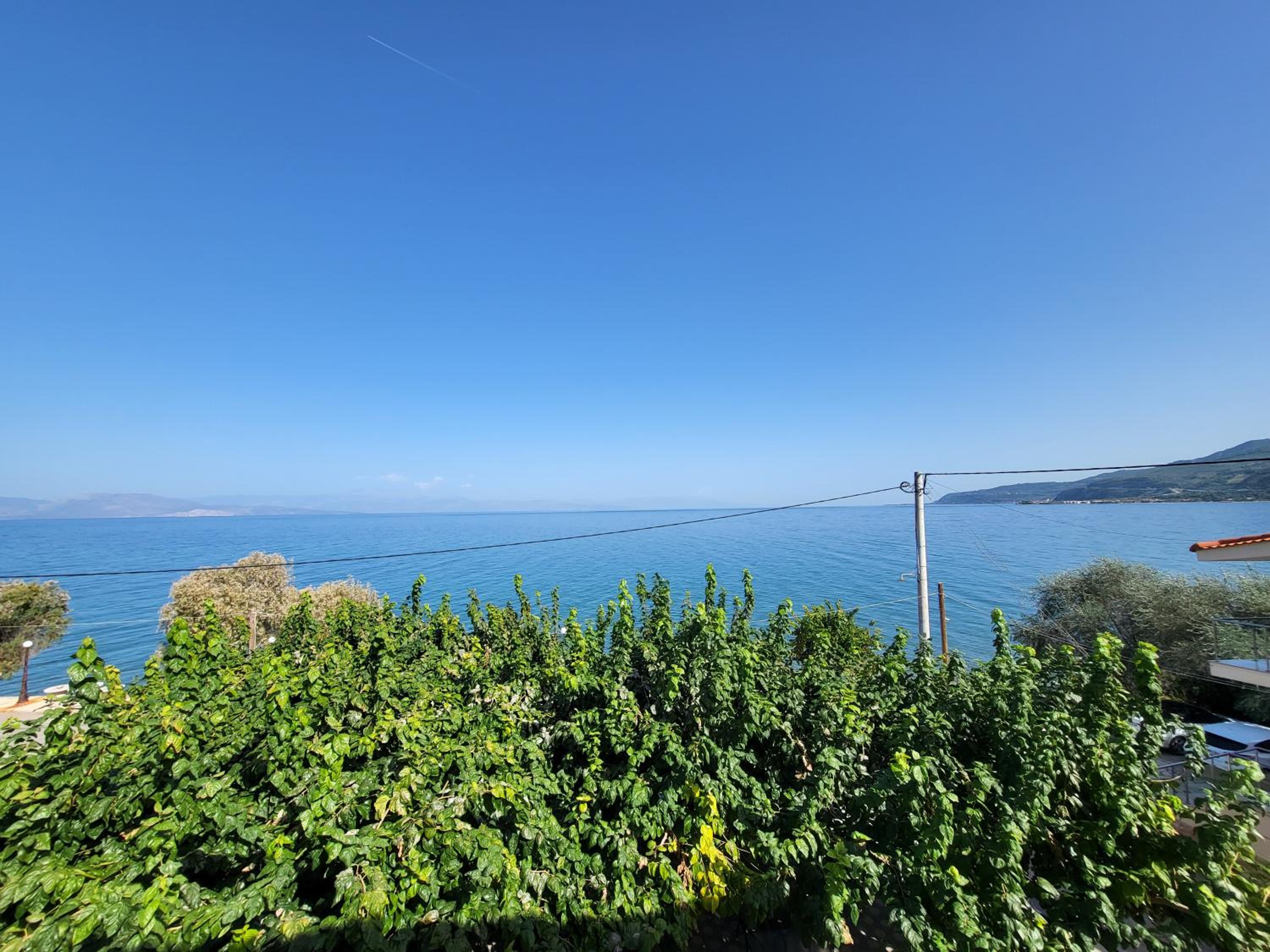 Double or Twin Room with Sea View - Photo 28