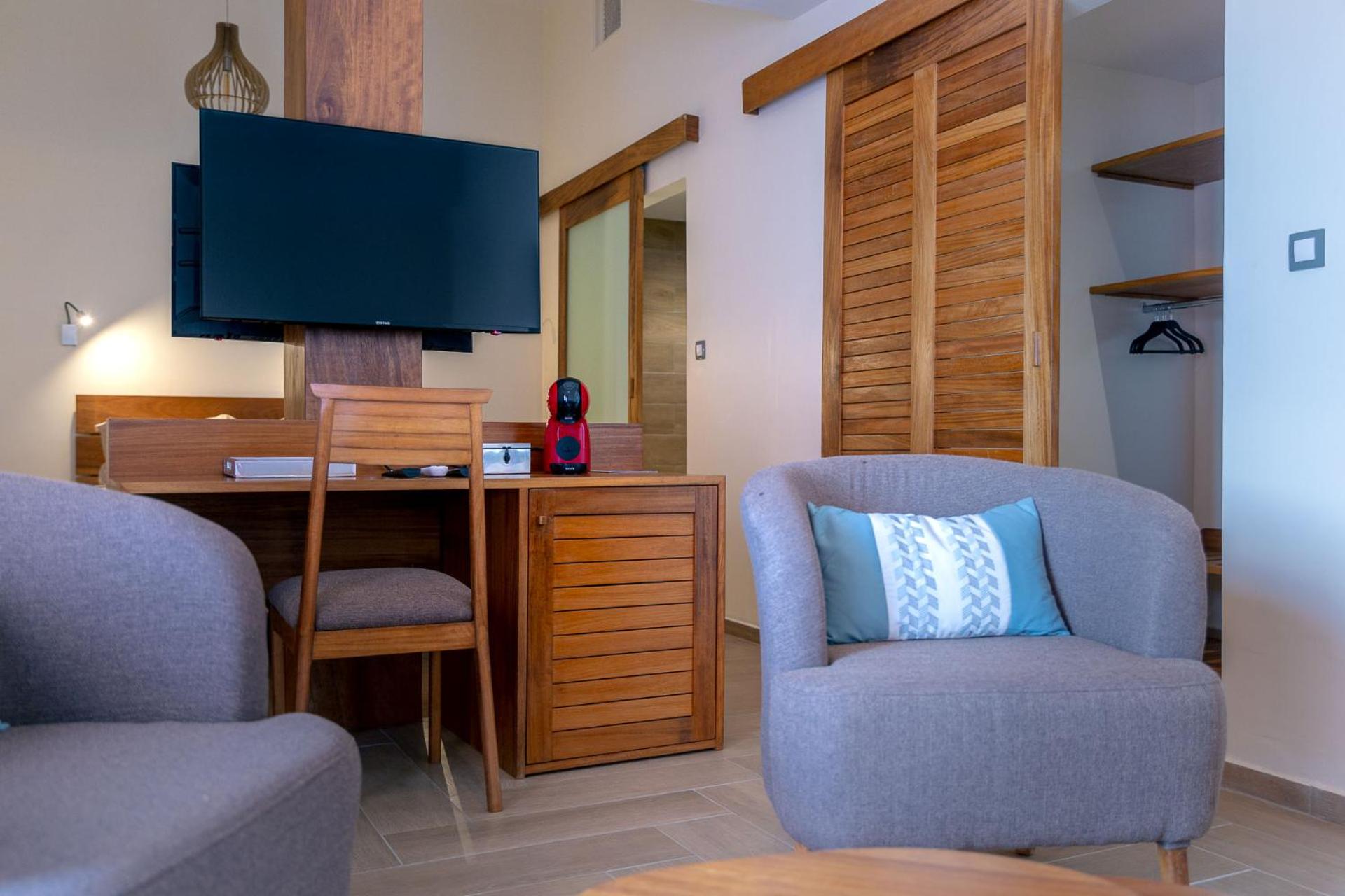 Suite with Sea View