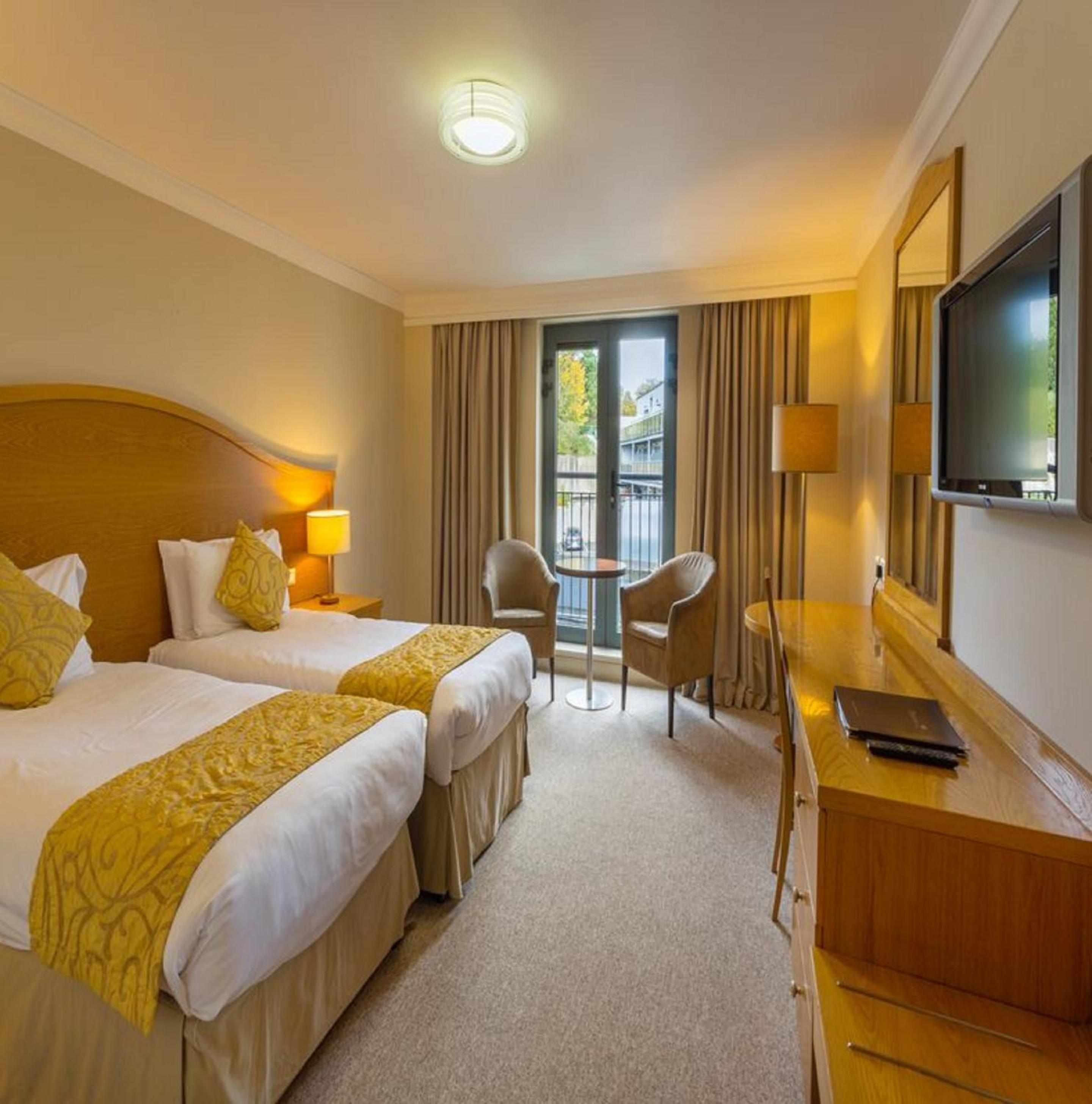 Twin Room - Photo 1