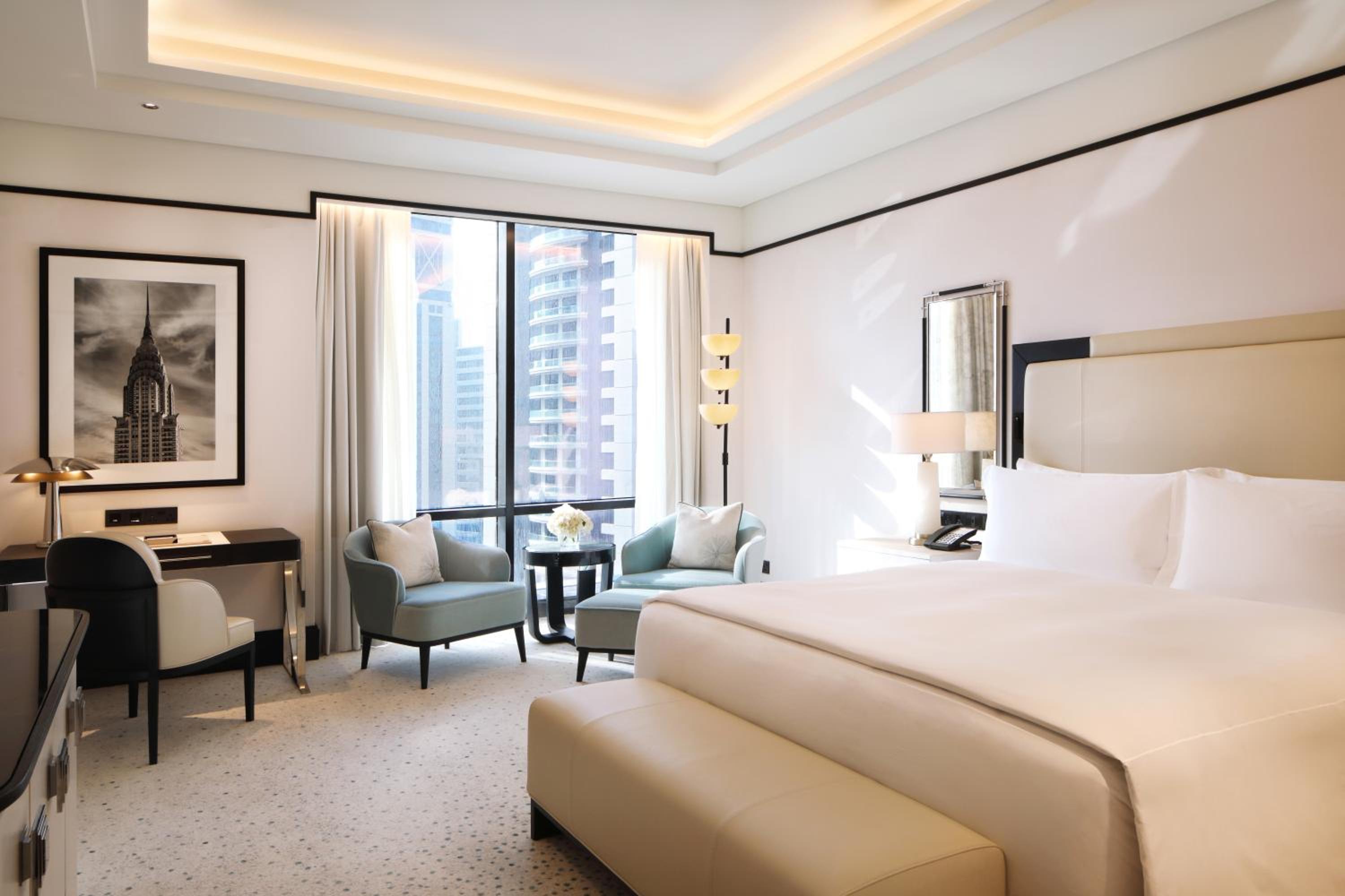 Deluxe King Room - Photo 1