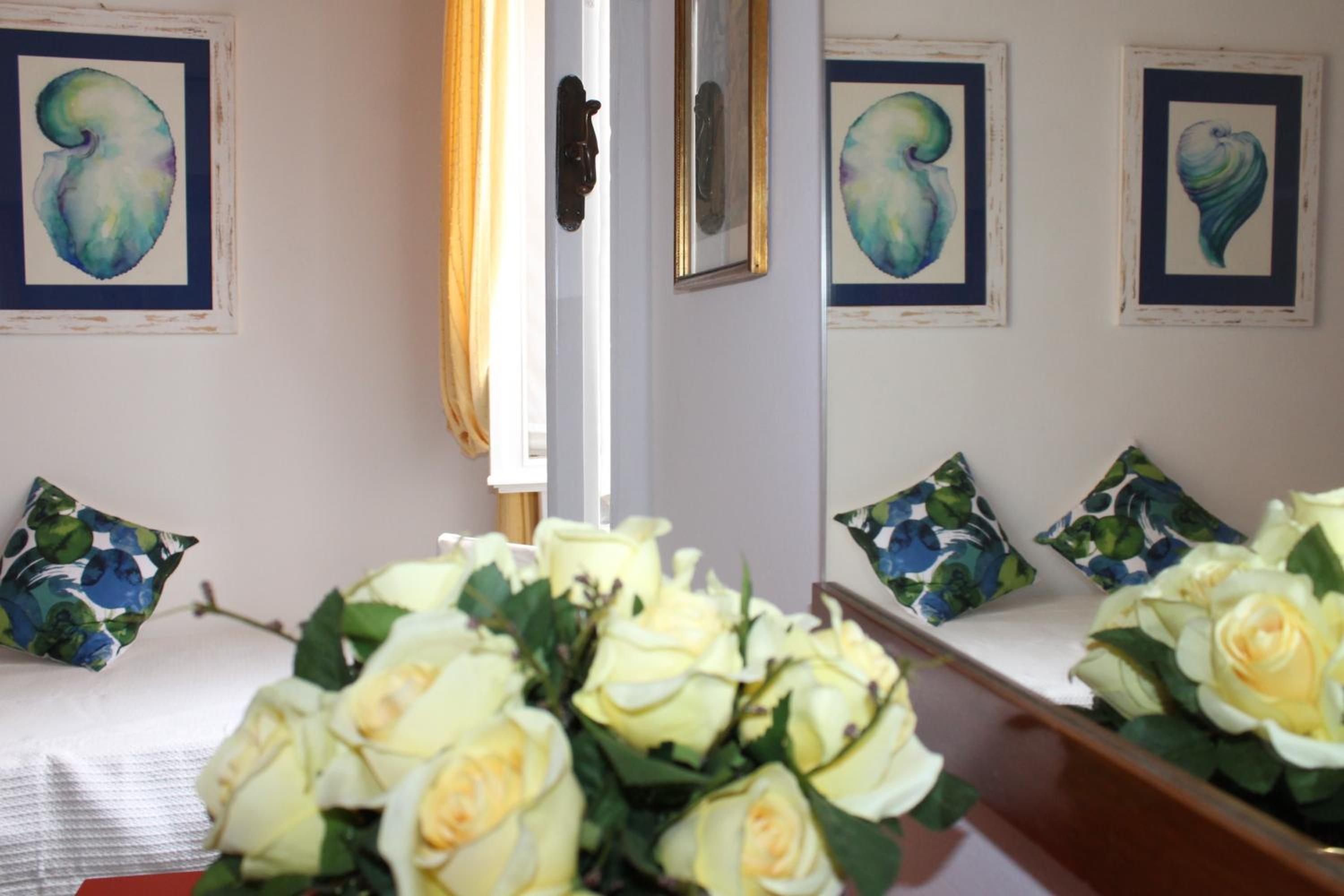 Classic Triple Room - Photo 1
