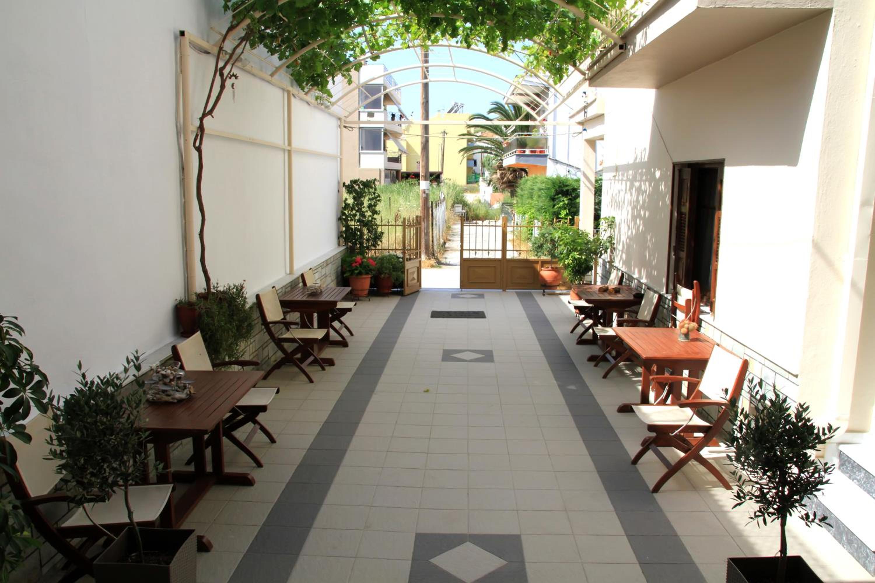 Double Room with Terrace - Photo 11