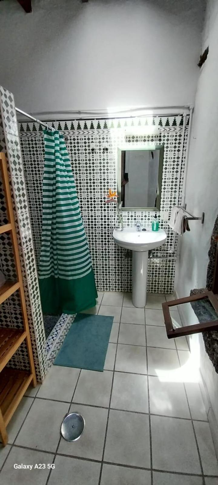 Standard Double Suite - Photo 6