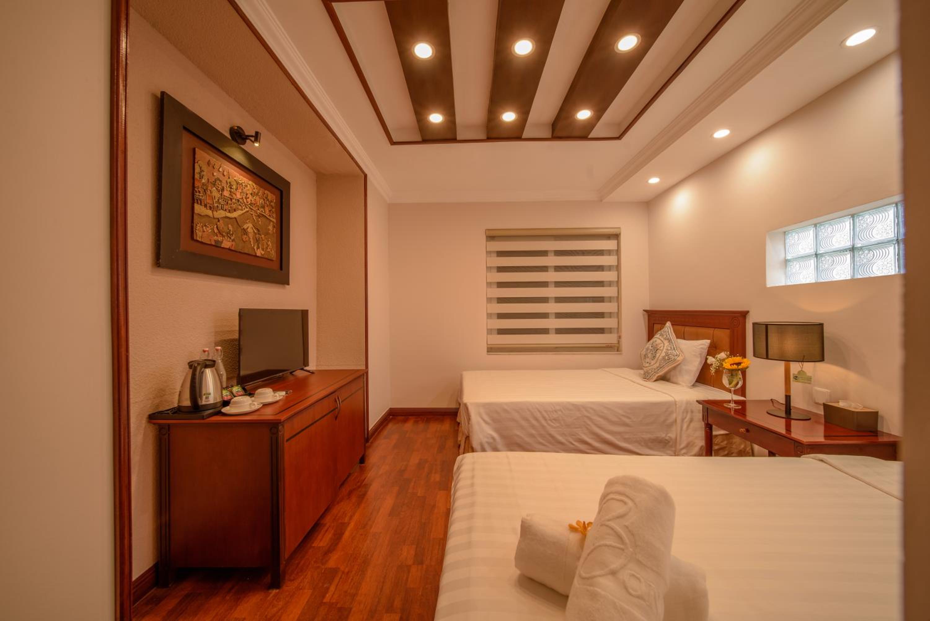 Deluxe Double or Twin Room