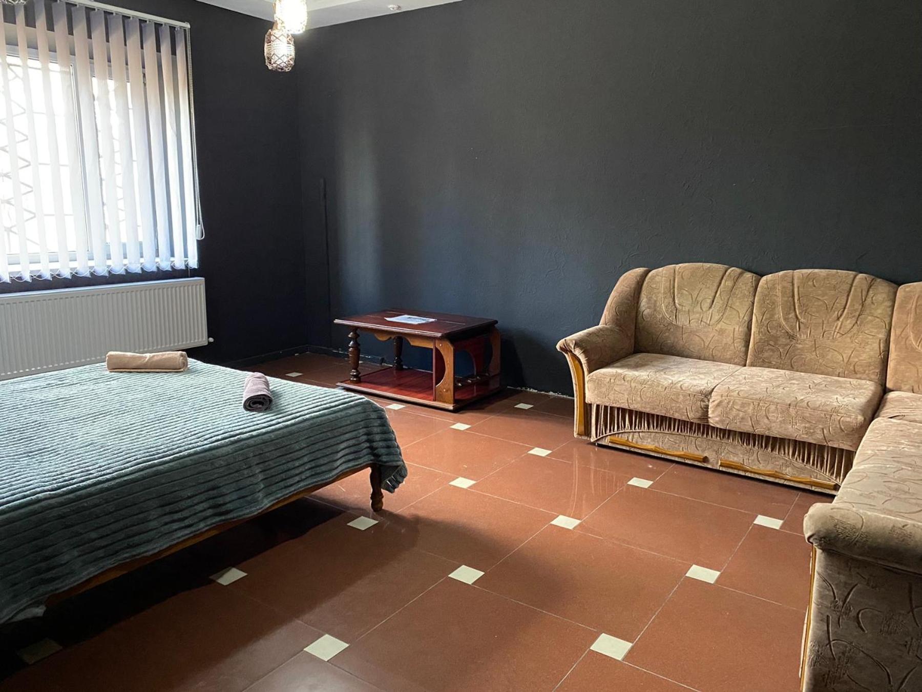 Budget Double Room photo 3