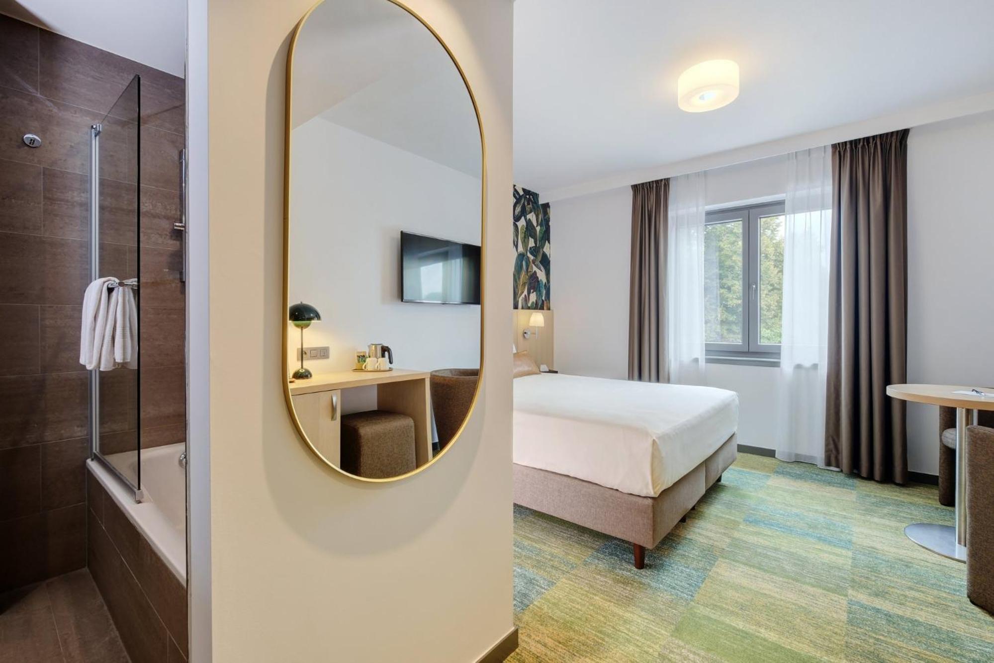 Standard Double Room - Photo 4