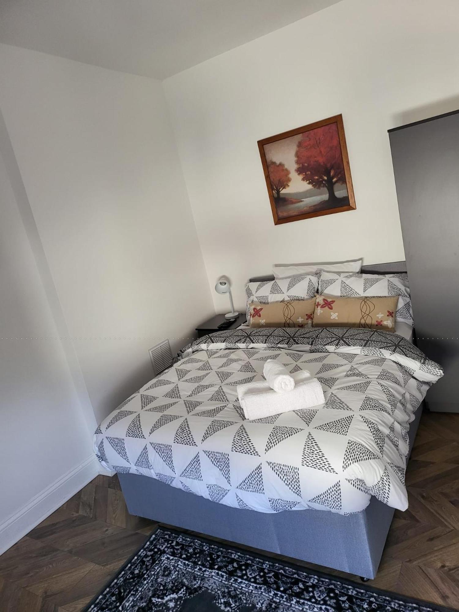 Apartment photo 1