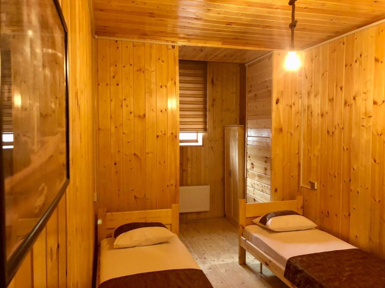 Double Room With Shared Bathroom photo 1