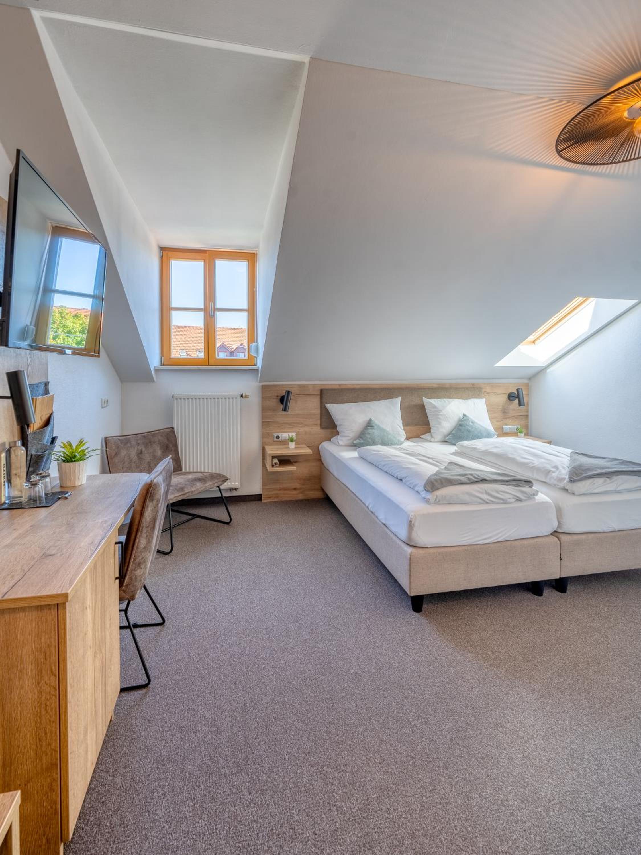 Standard Double Room - Photo 1
