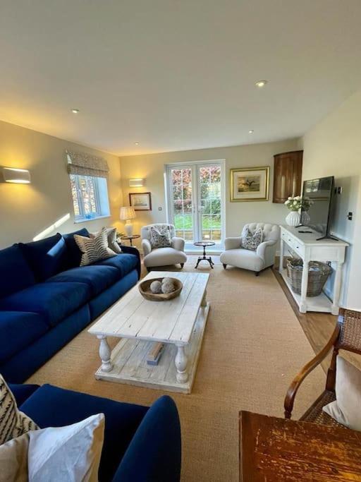 Four-Bedroom House photo 1