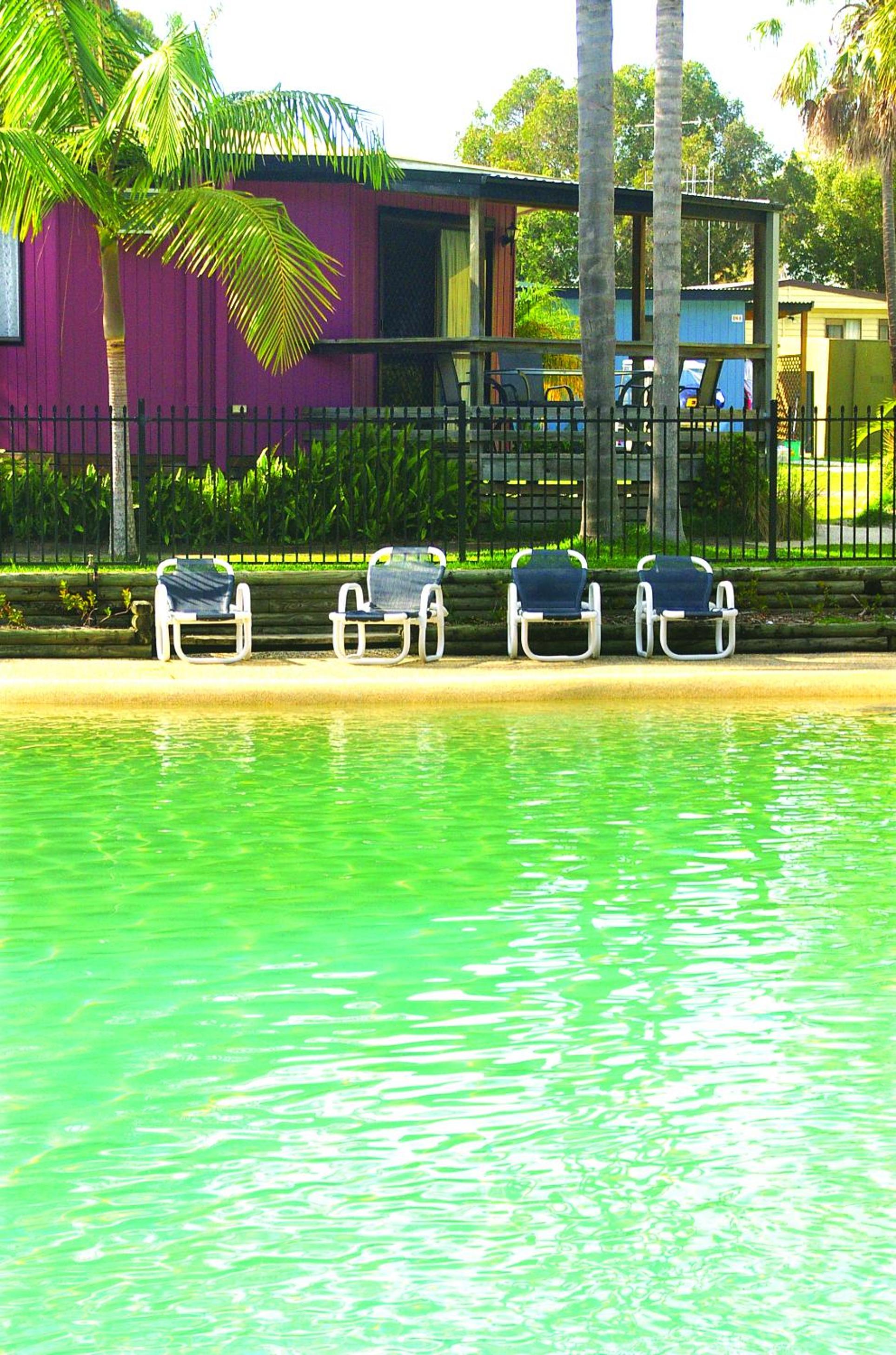 Double Room with Pool View - Islander photo 3