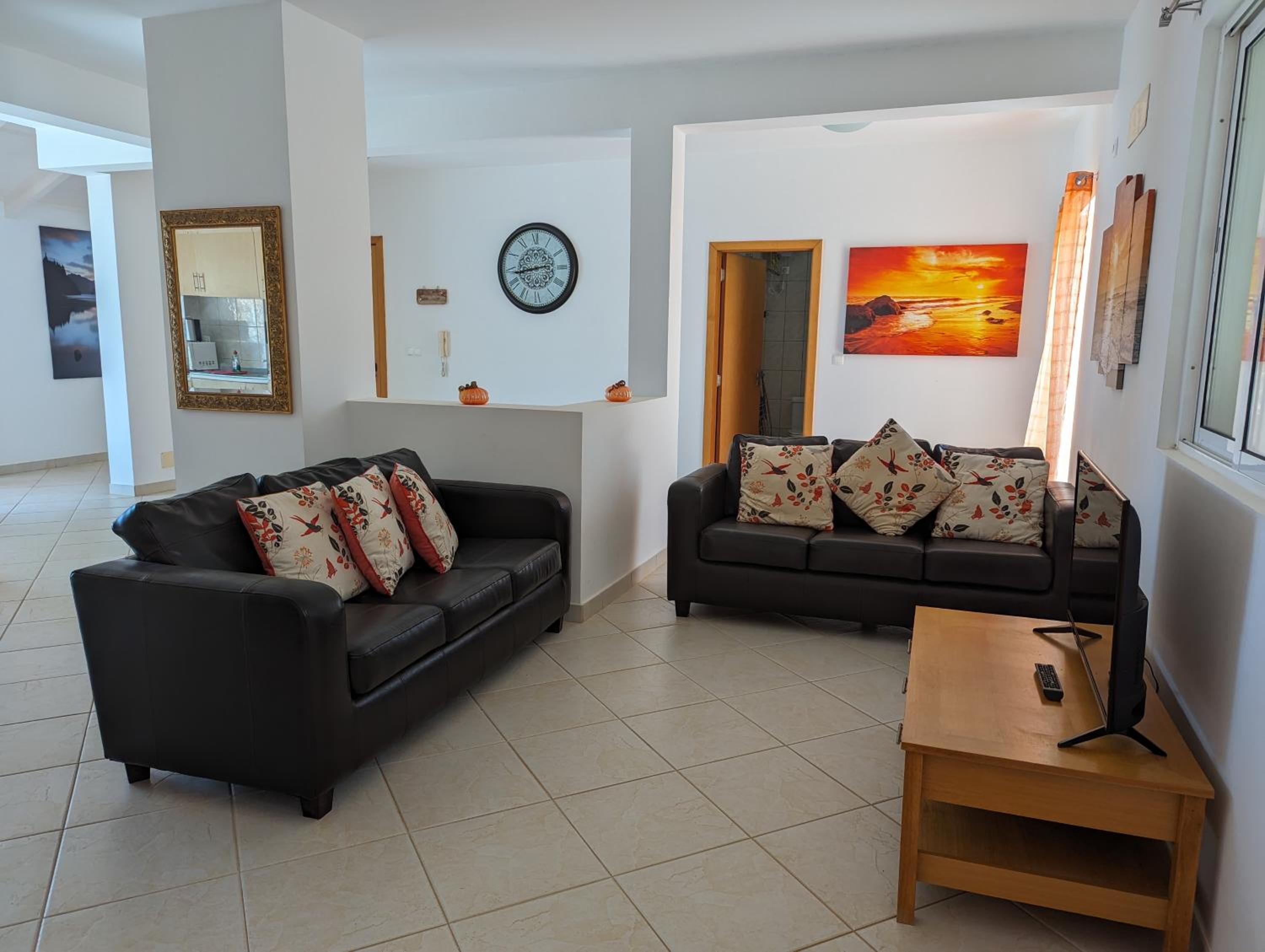 Penthouse Apartment photo 2