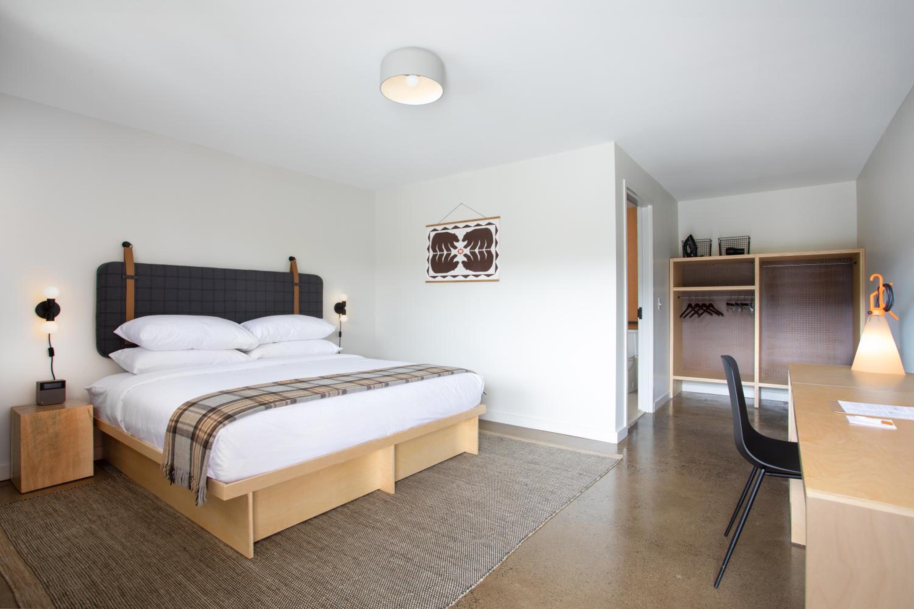 King Room - Disability Access - Photo 4