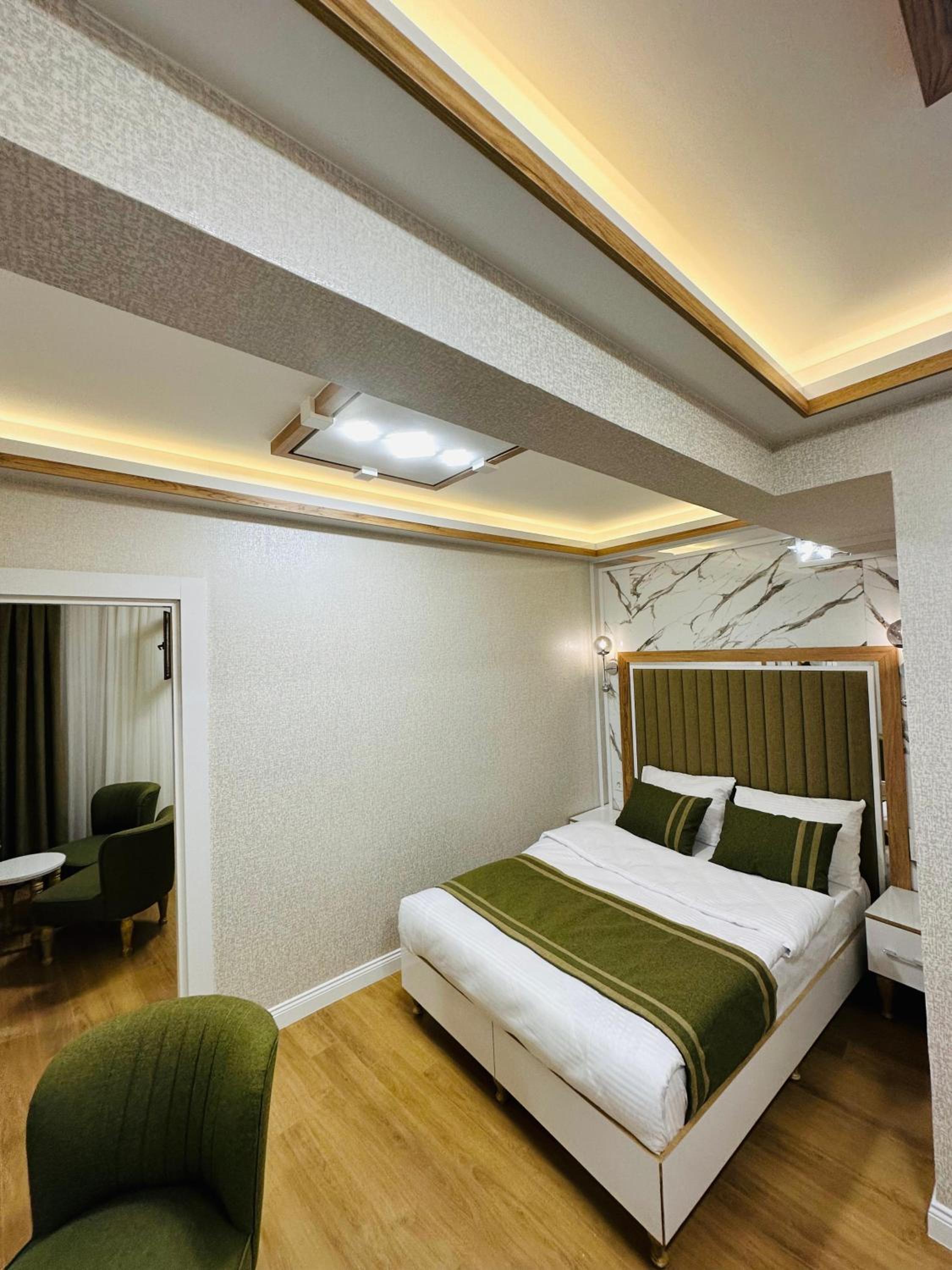 Deluxe Quadruple Room photo 1