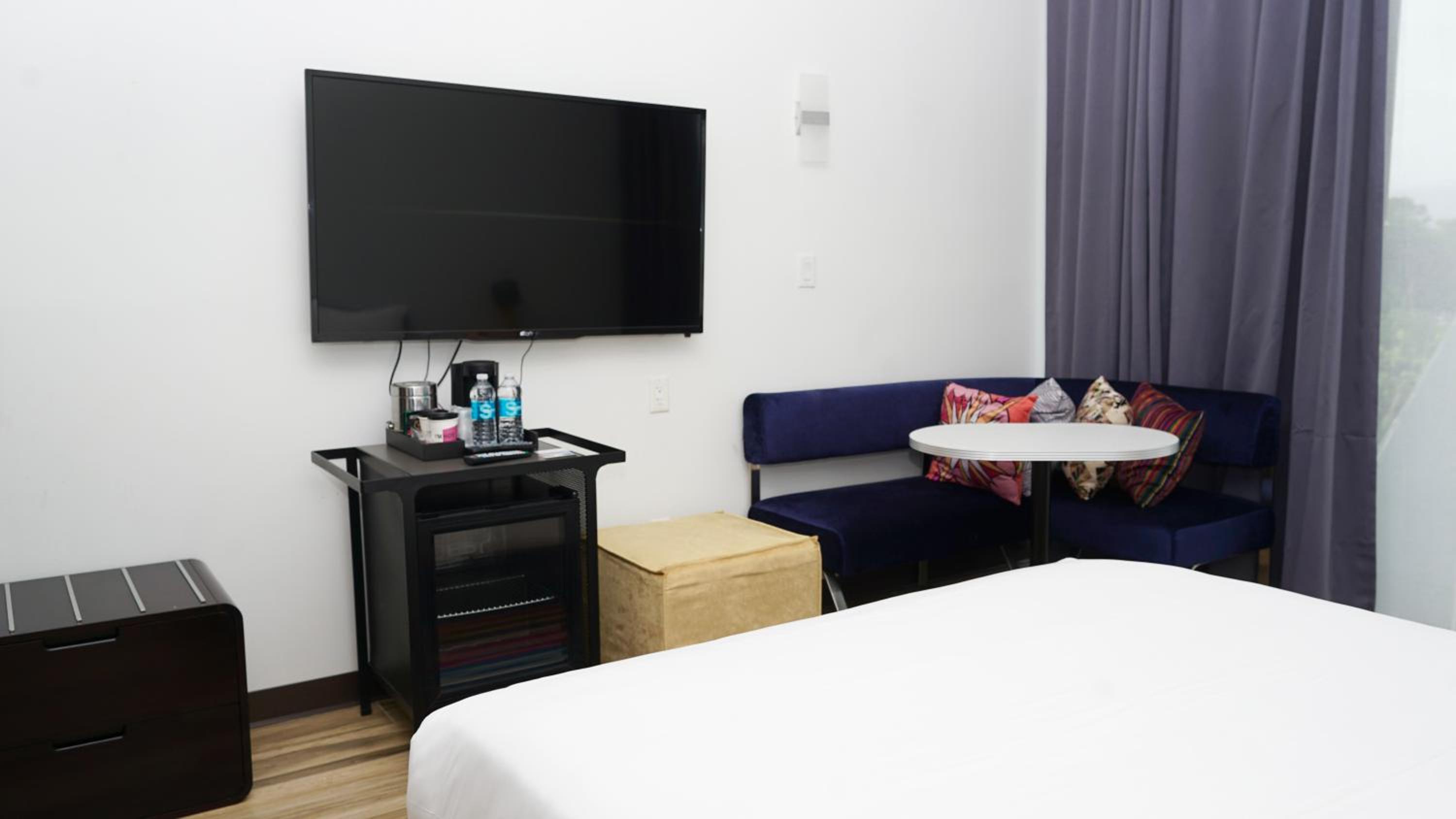 Economy Single Room