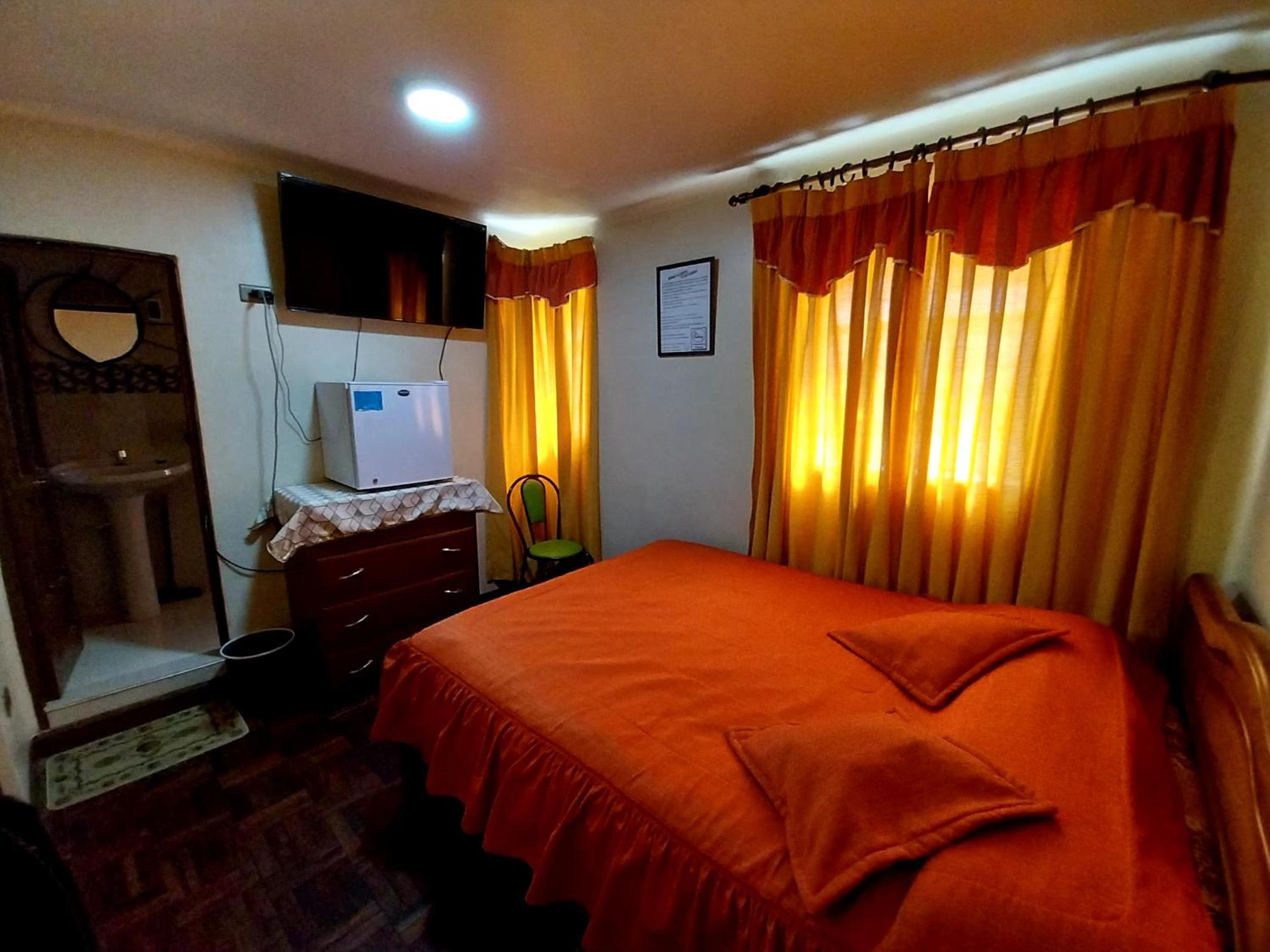 Double Room With Private Bathroom photo 1