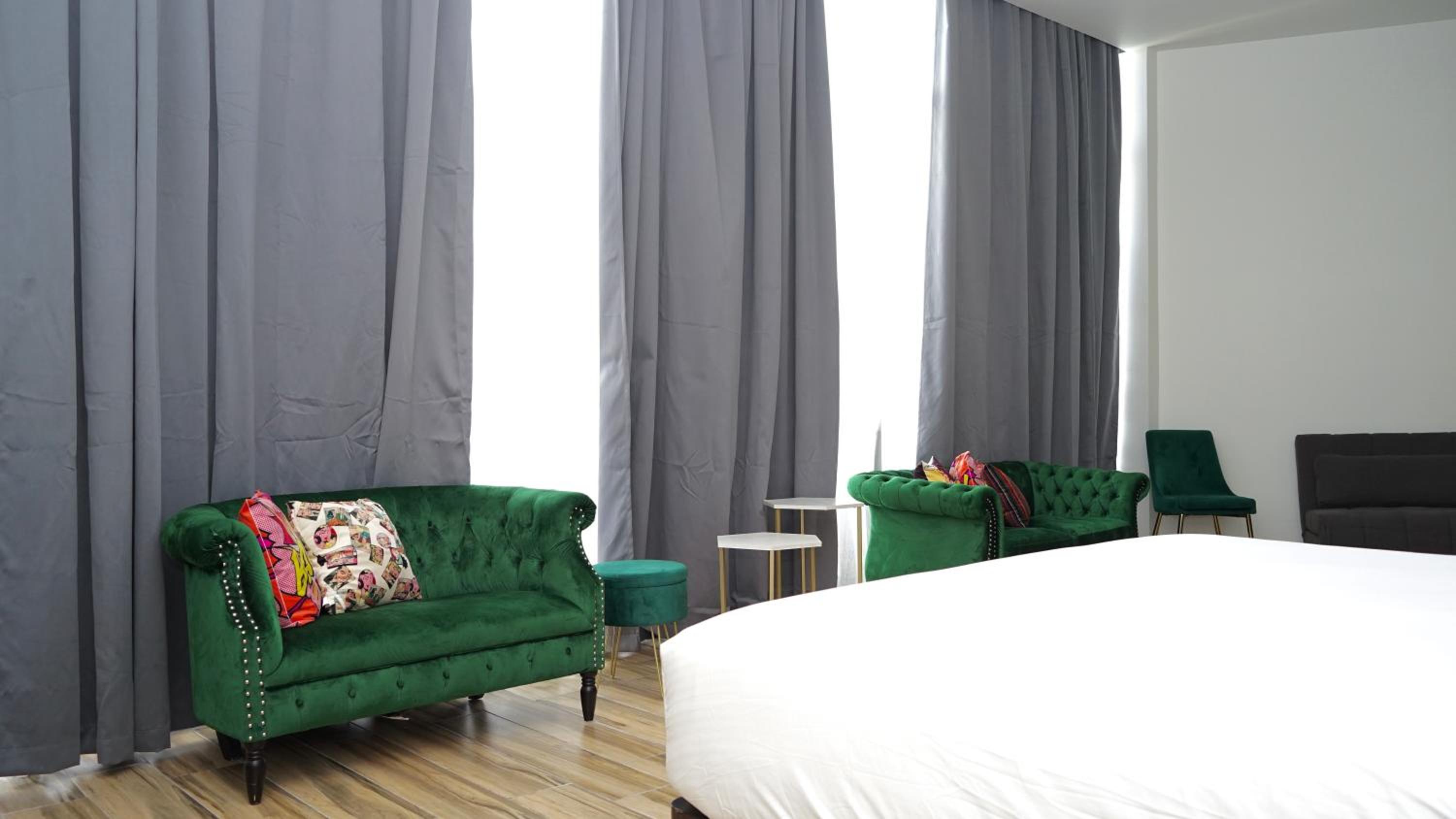 Executive Suite photo 3