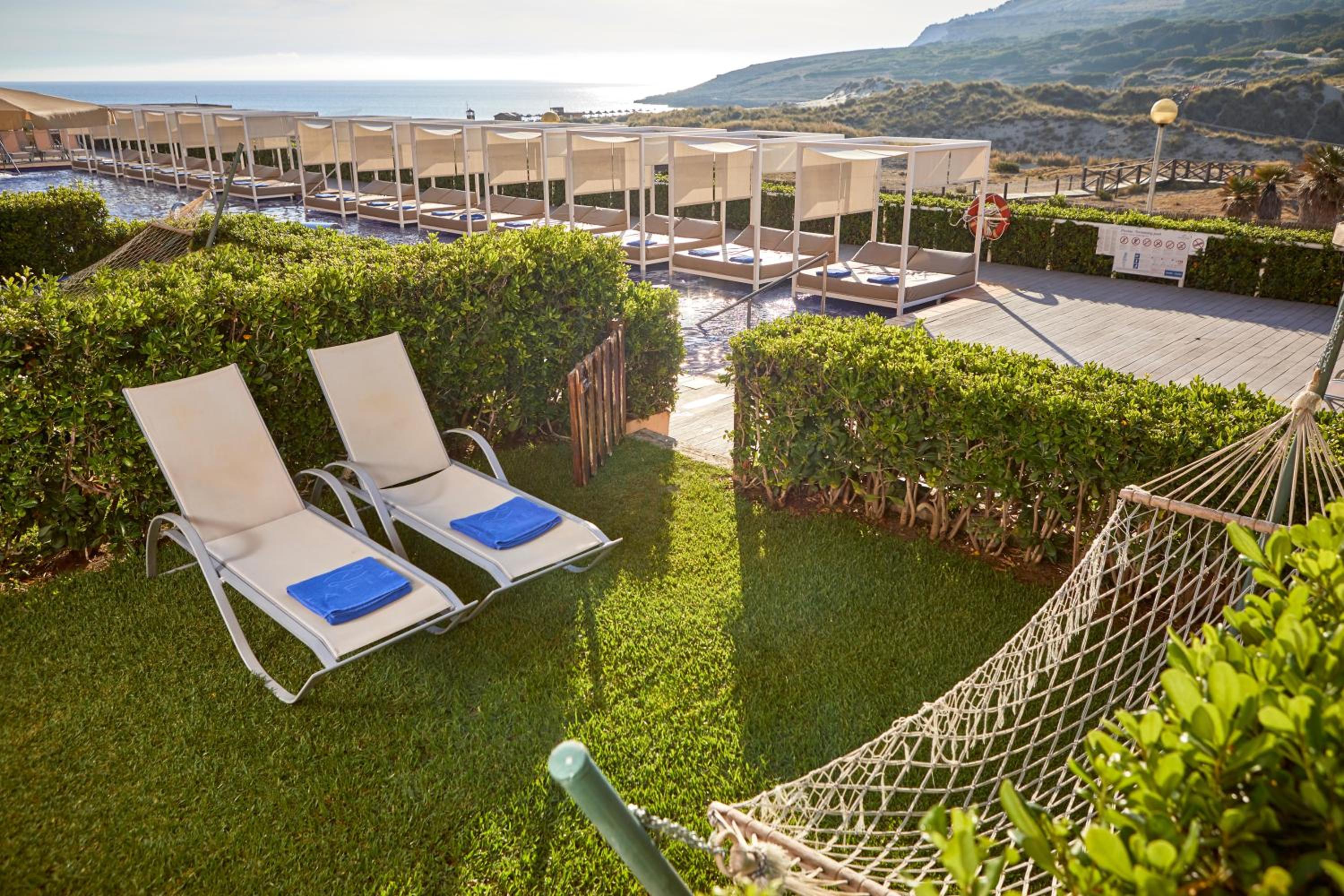 Suite de una habitación con acceso directo a la piscina