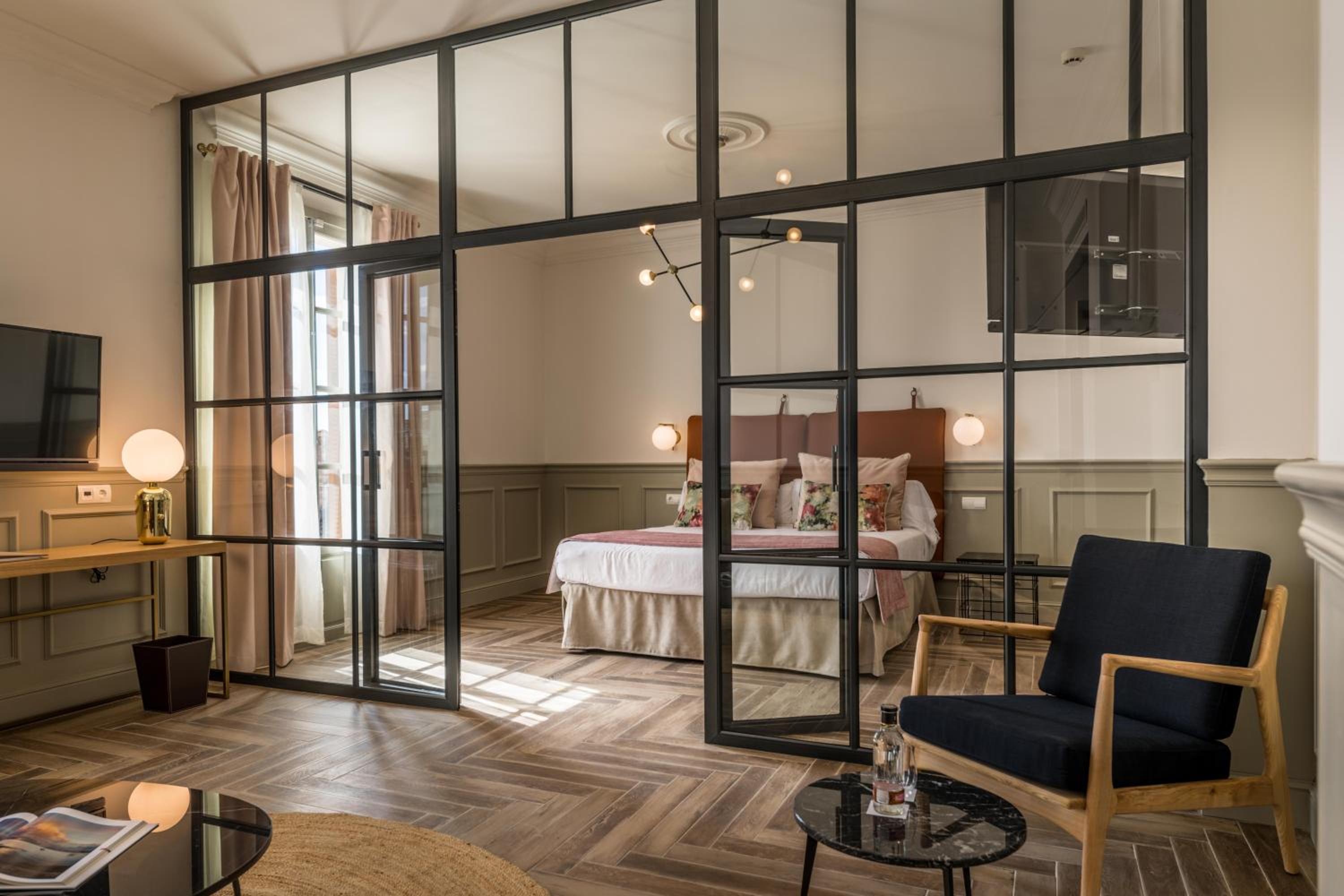 One Bedroom Suite (2 Adults) photo 2