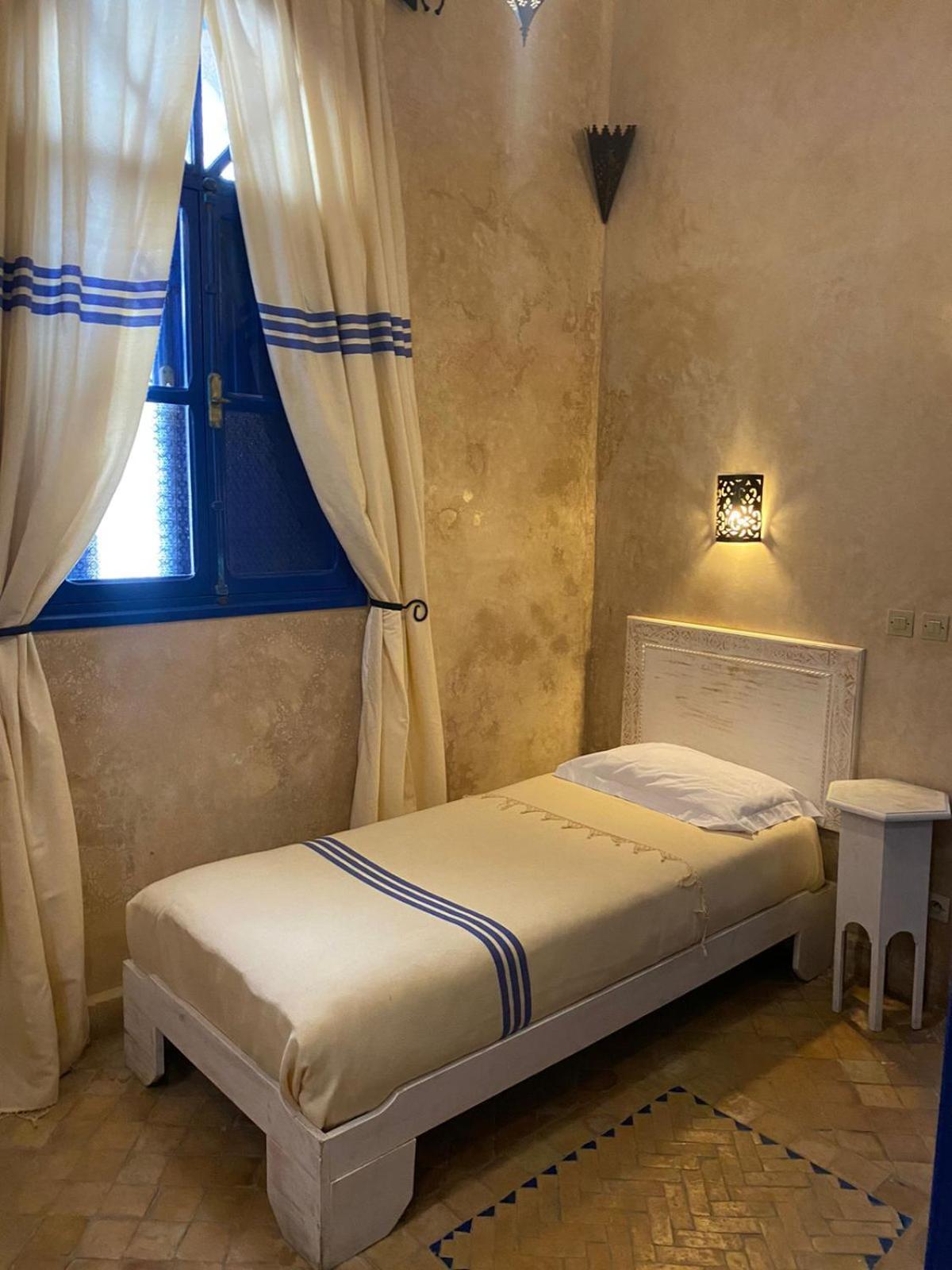 Single Room photo 2